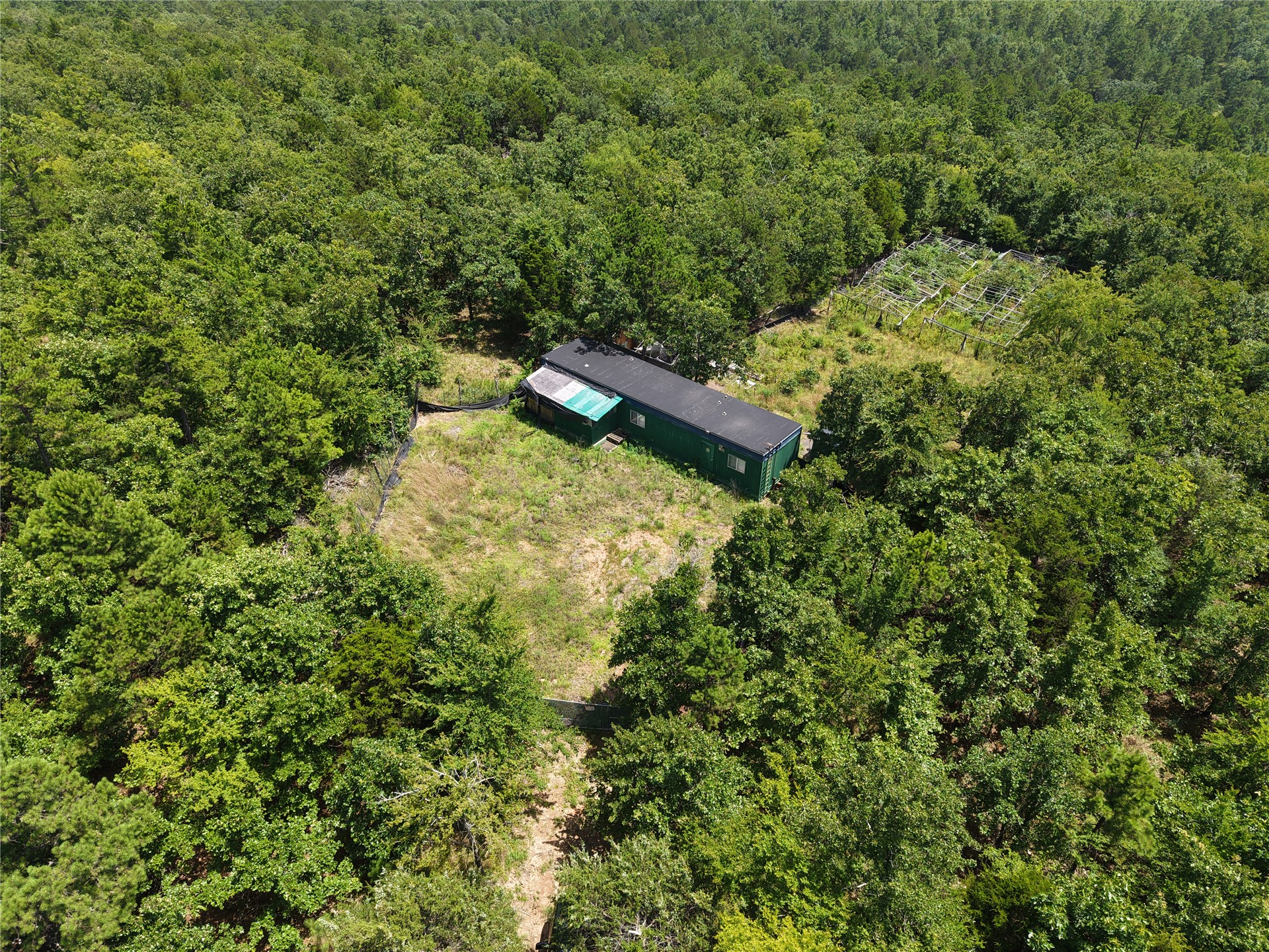 39981 Lloyd Lane Property Photo 1