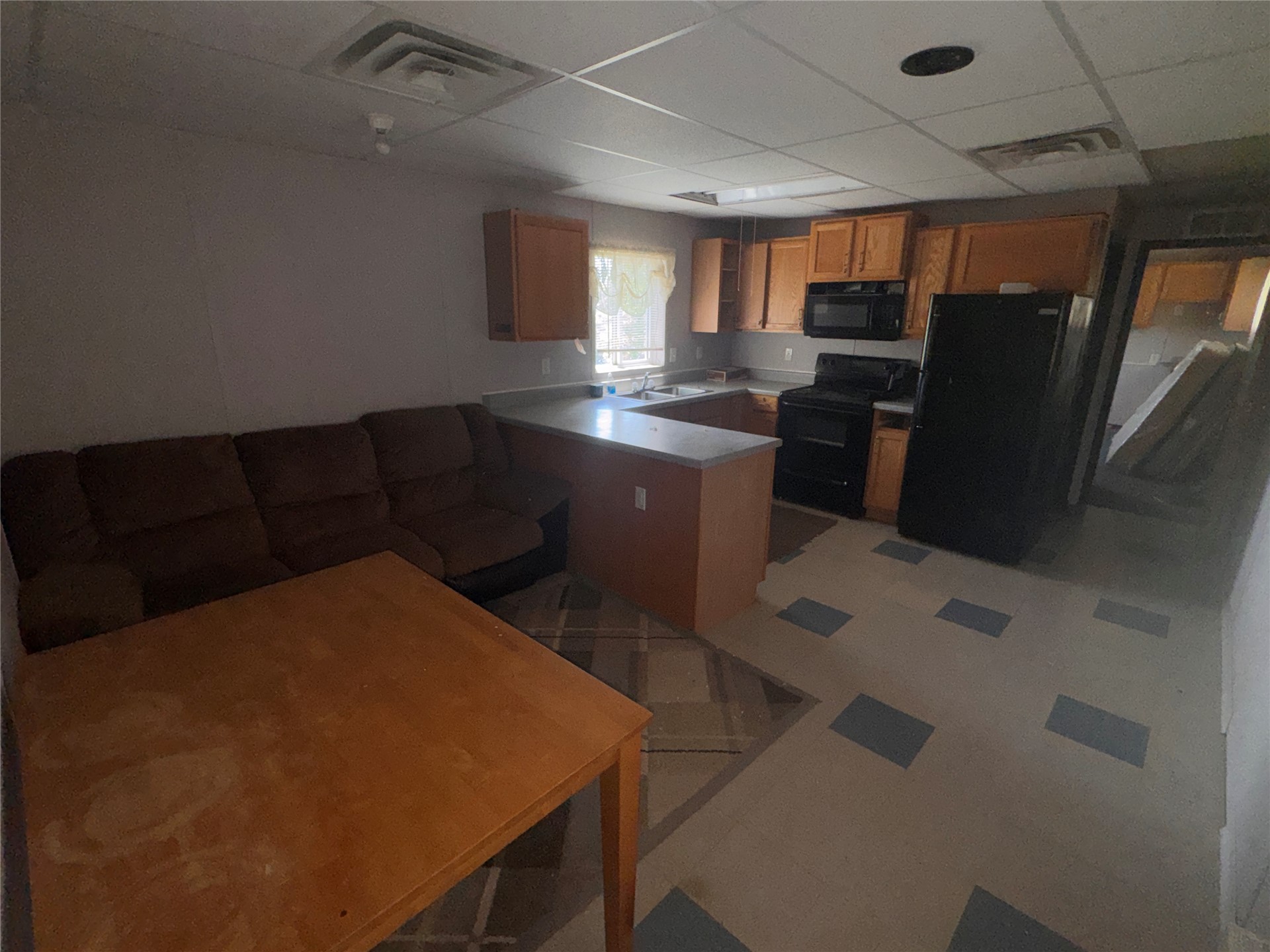 39981 Lloyd Lane Property Photo 12