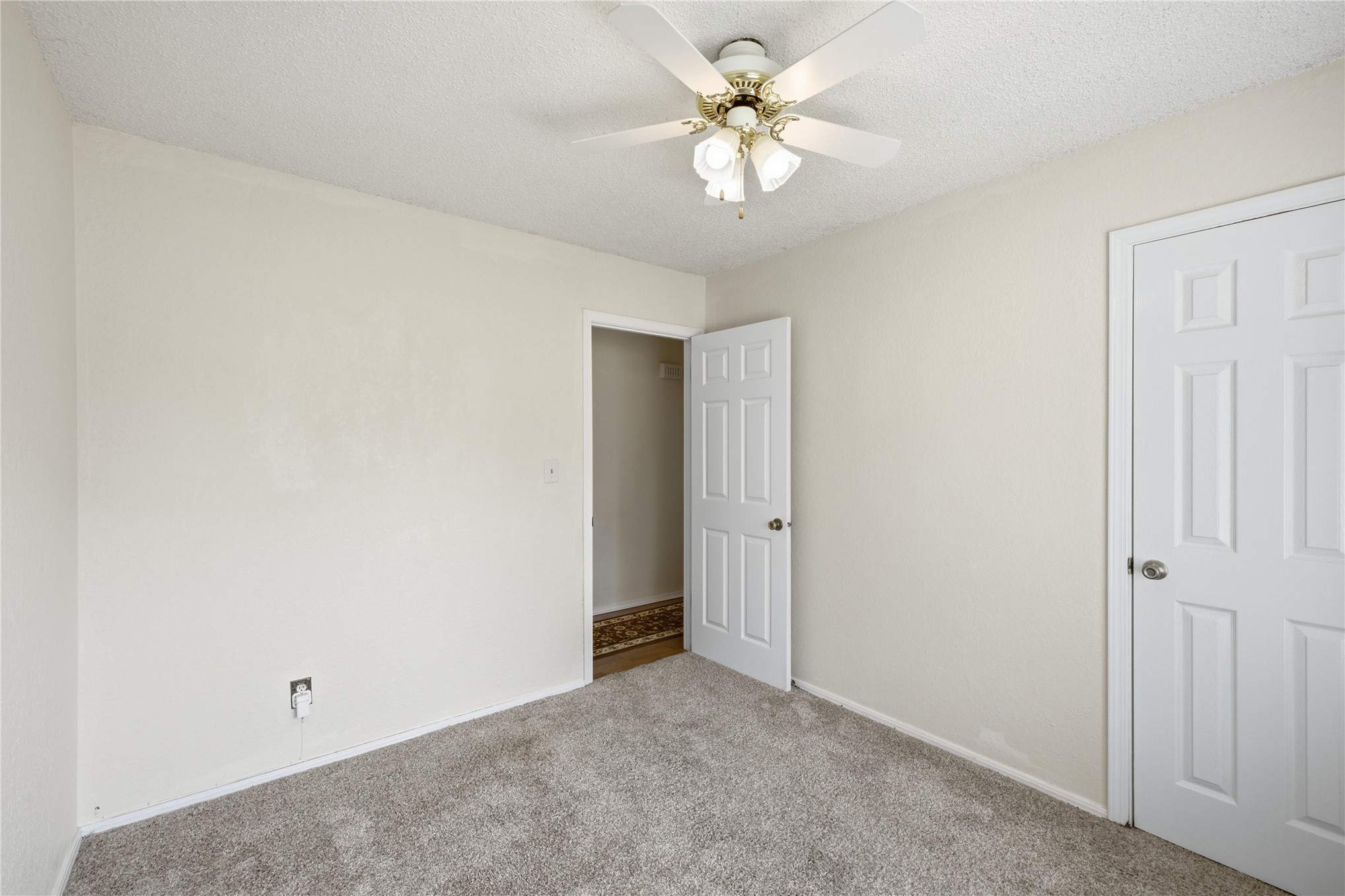 433 Keats Street Property Photo 12