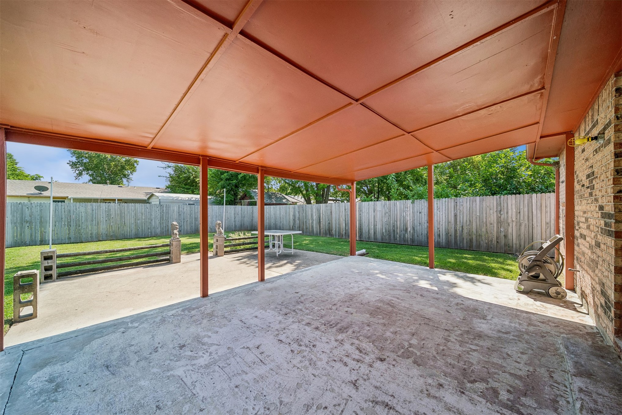 11906 E 37th Place Property Photo 22