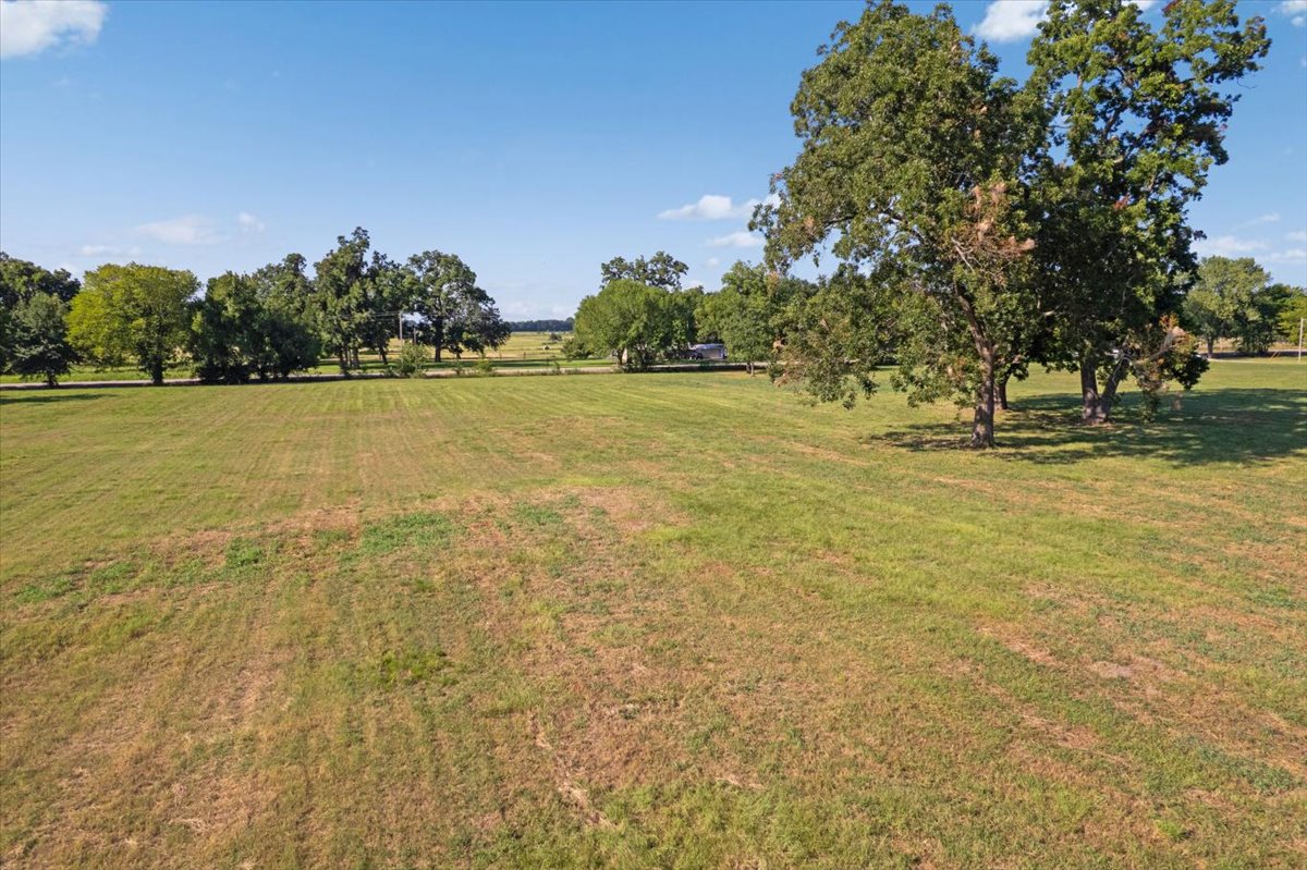State Road 78 Property Photo 9