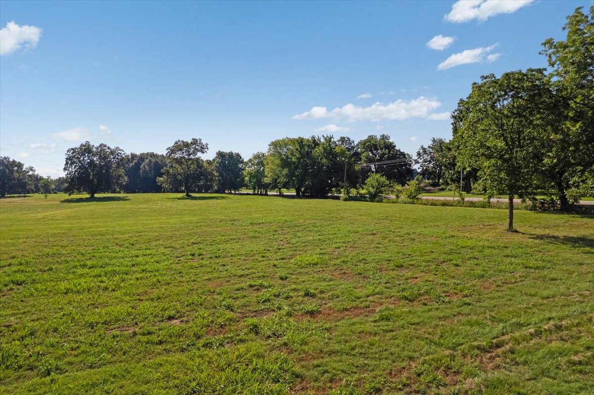 State Road 78 Property Photo 12