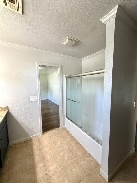 4308 E 4th Pl Place Property Photo 21