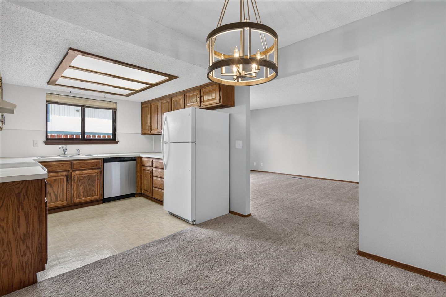 5265 Nowata Road M-104 Property Photo 10