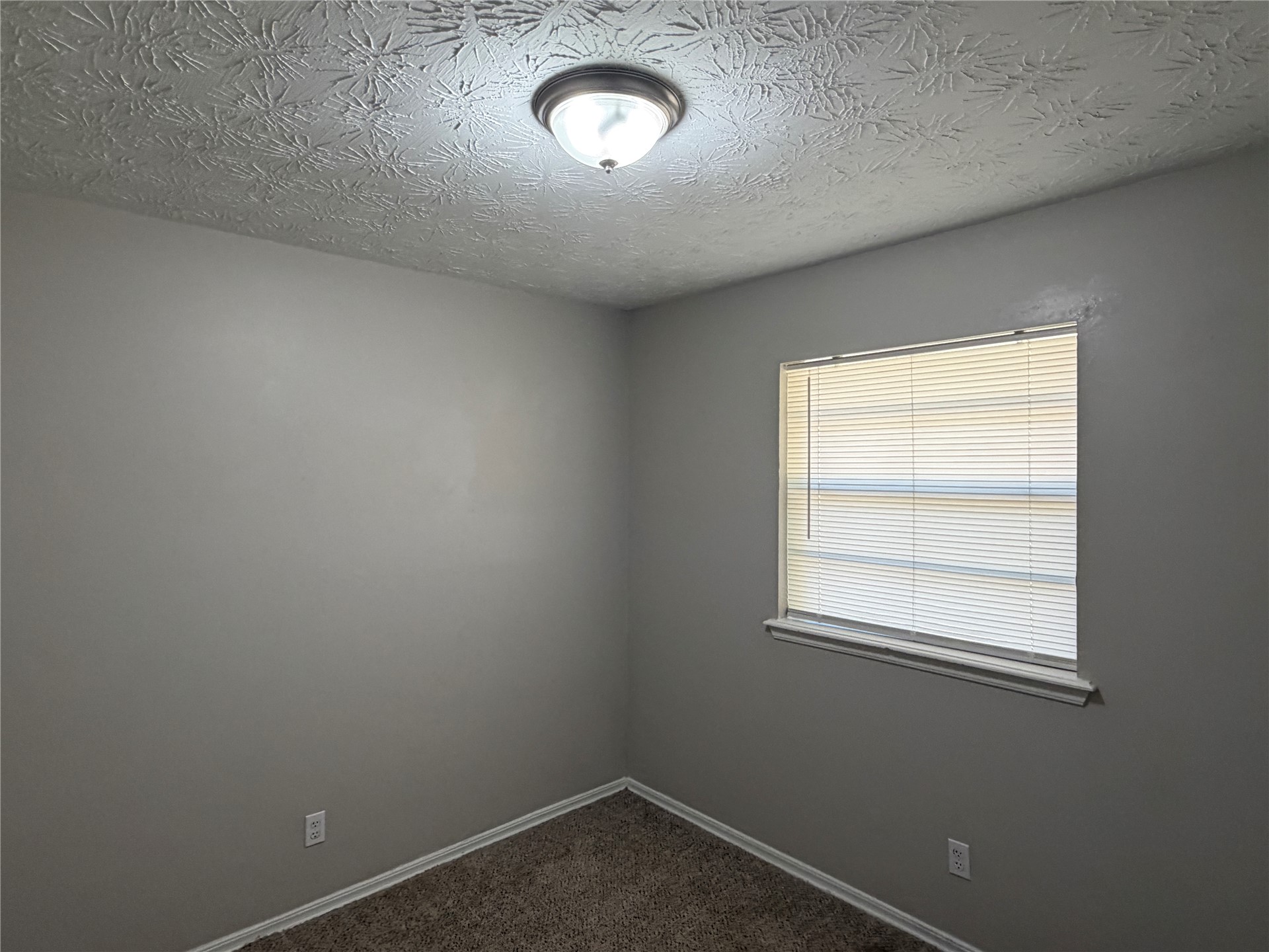 906 S Choctaw Place Property Photo 7