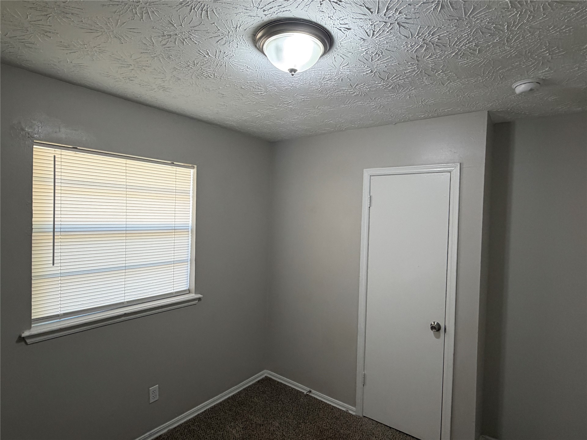 906 S Choctaw Place Property Photo 8