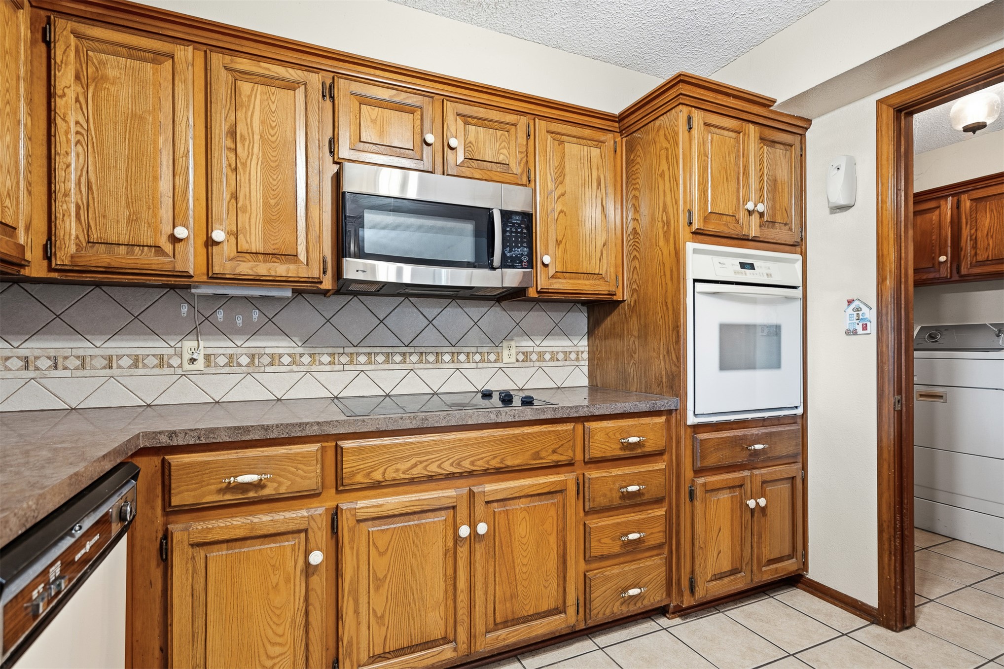 312 Beaumont Drive Property Photo 10