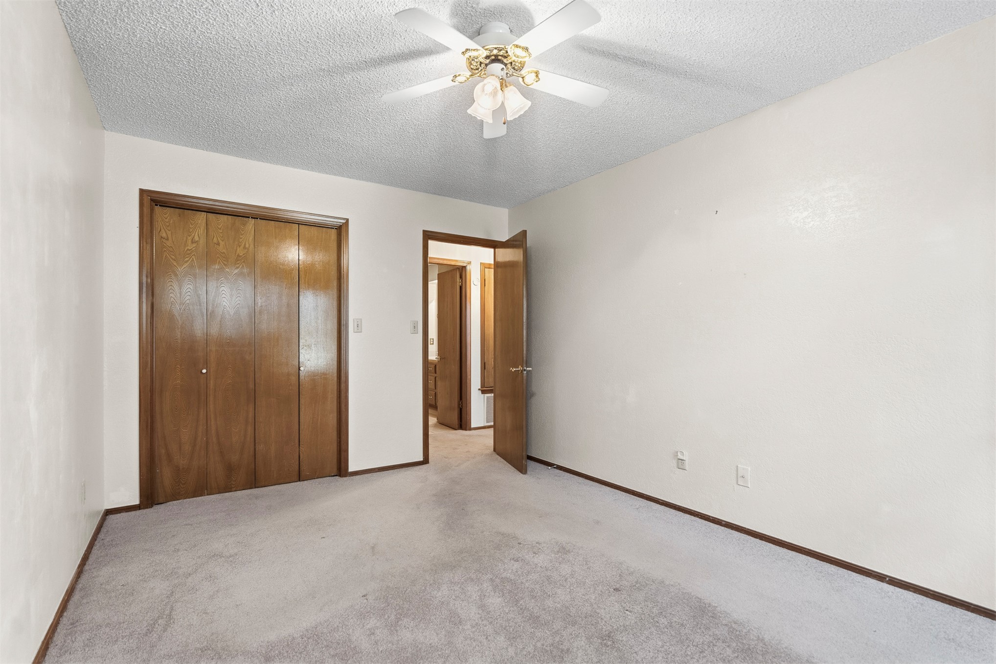 312 Beaumont Drive Property Photo 23