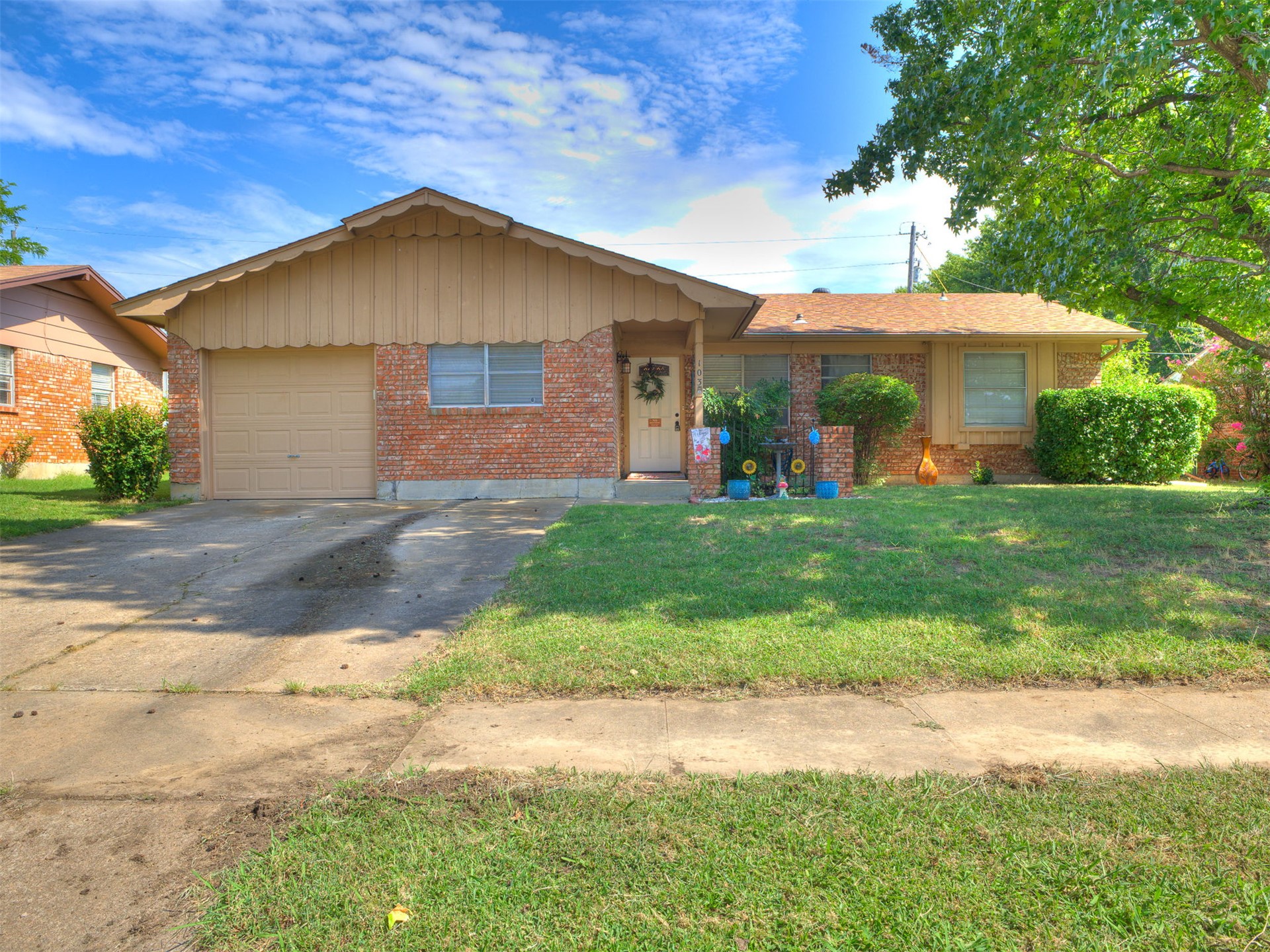 103 Aspen Drive Property Photo 1