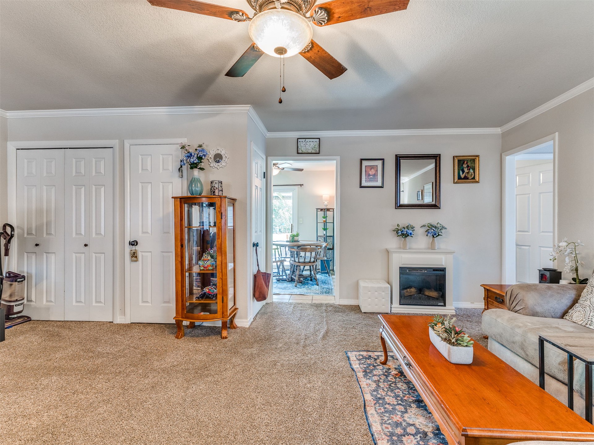 103 Aspen Drive Property Photo 17