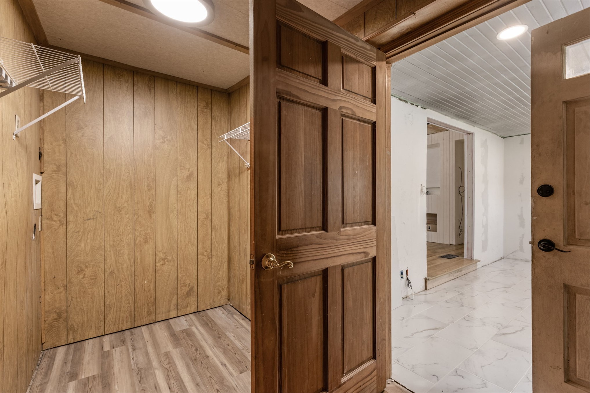 1349 E 42nd Place Property Photo 10