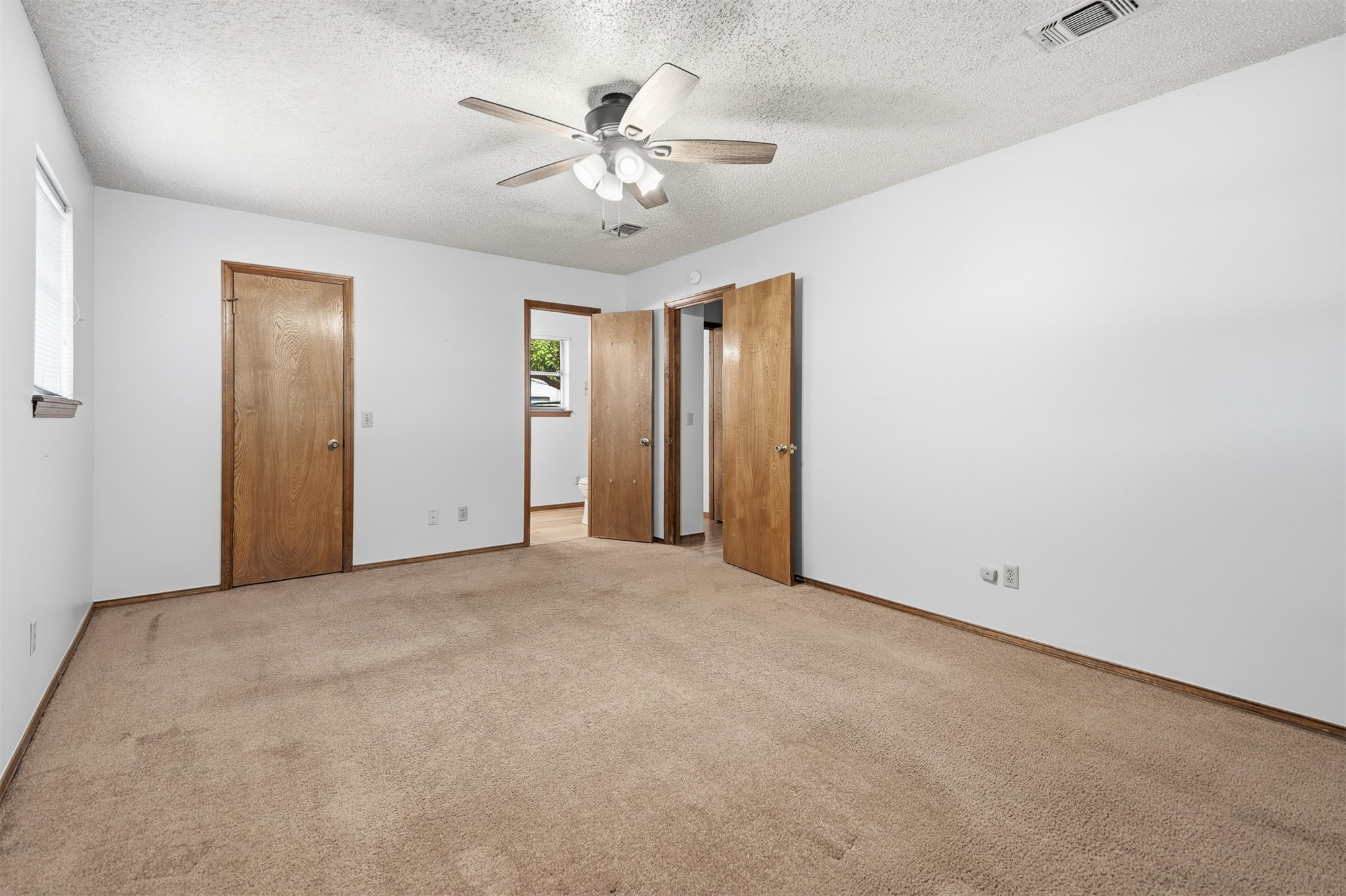 10272 Us Highway 77 Property Photo 14