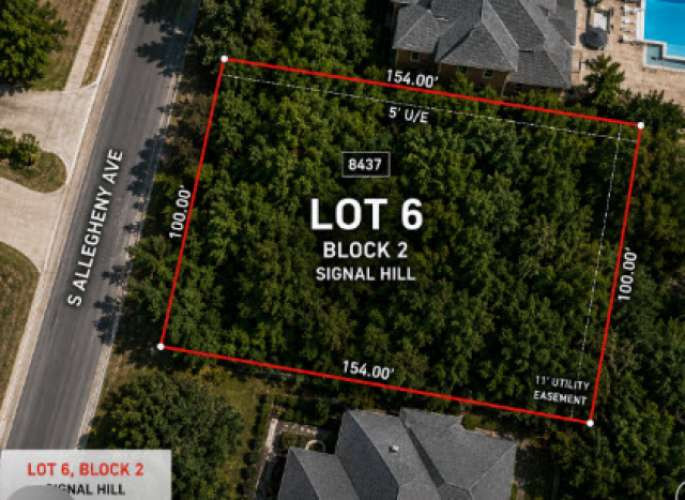 8437 S Allegheny Avenue Property Photo 2
