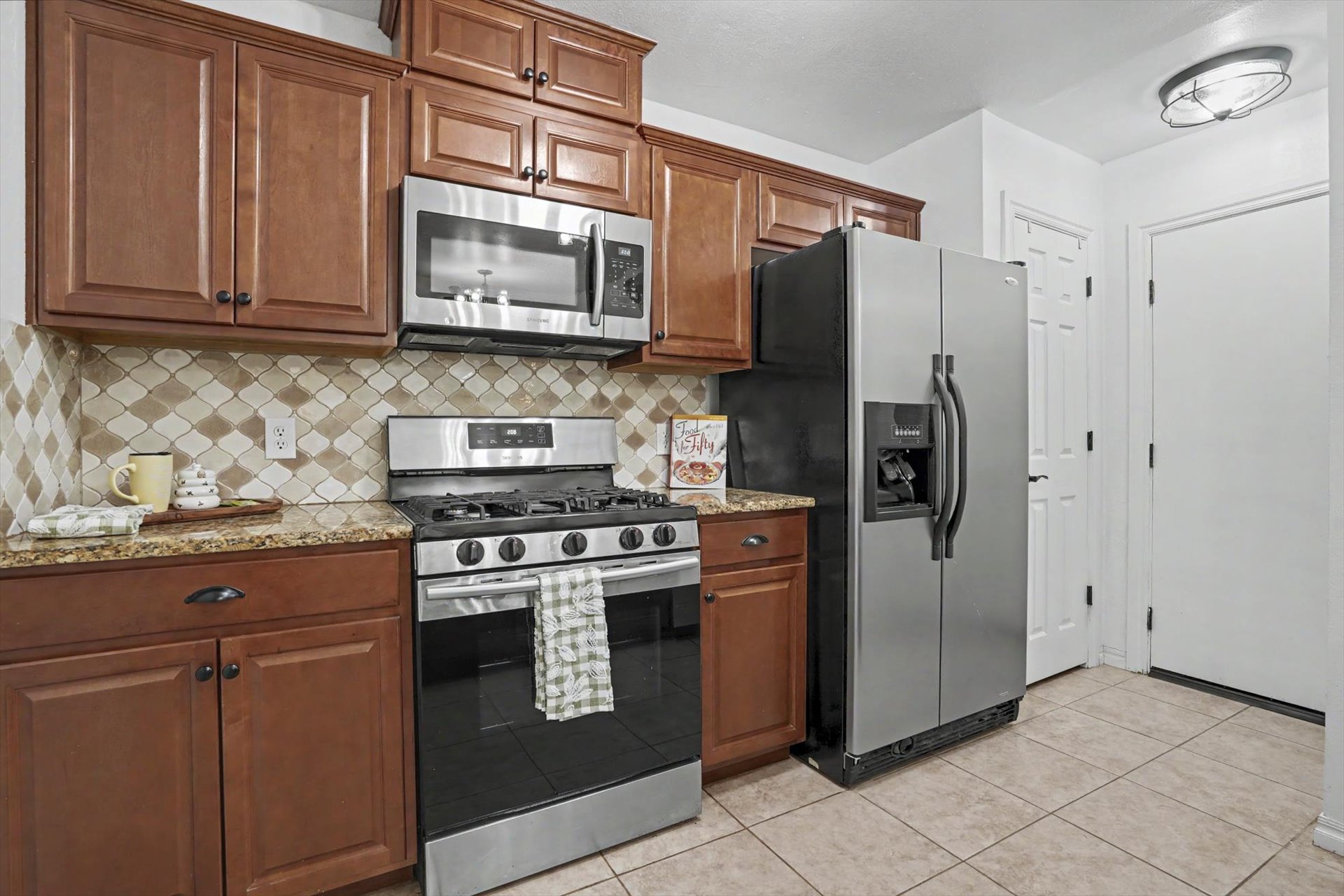 1839 W 57th Place Property Photo 14