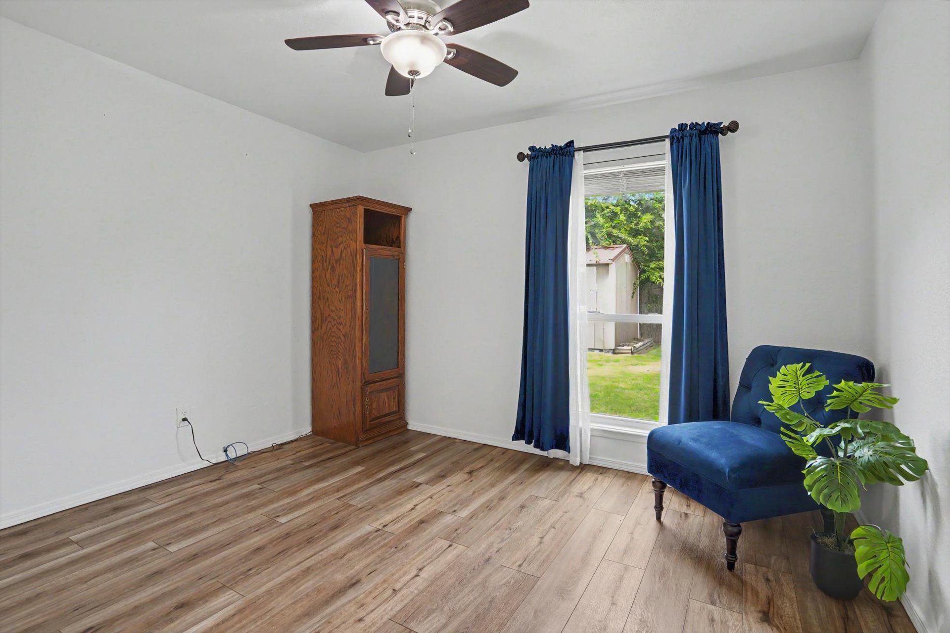 1839 W 57th Place Property Photo 28