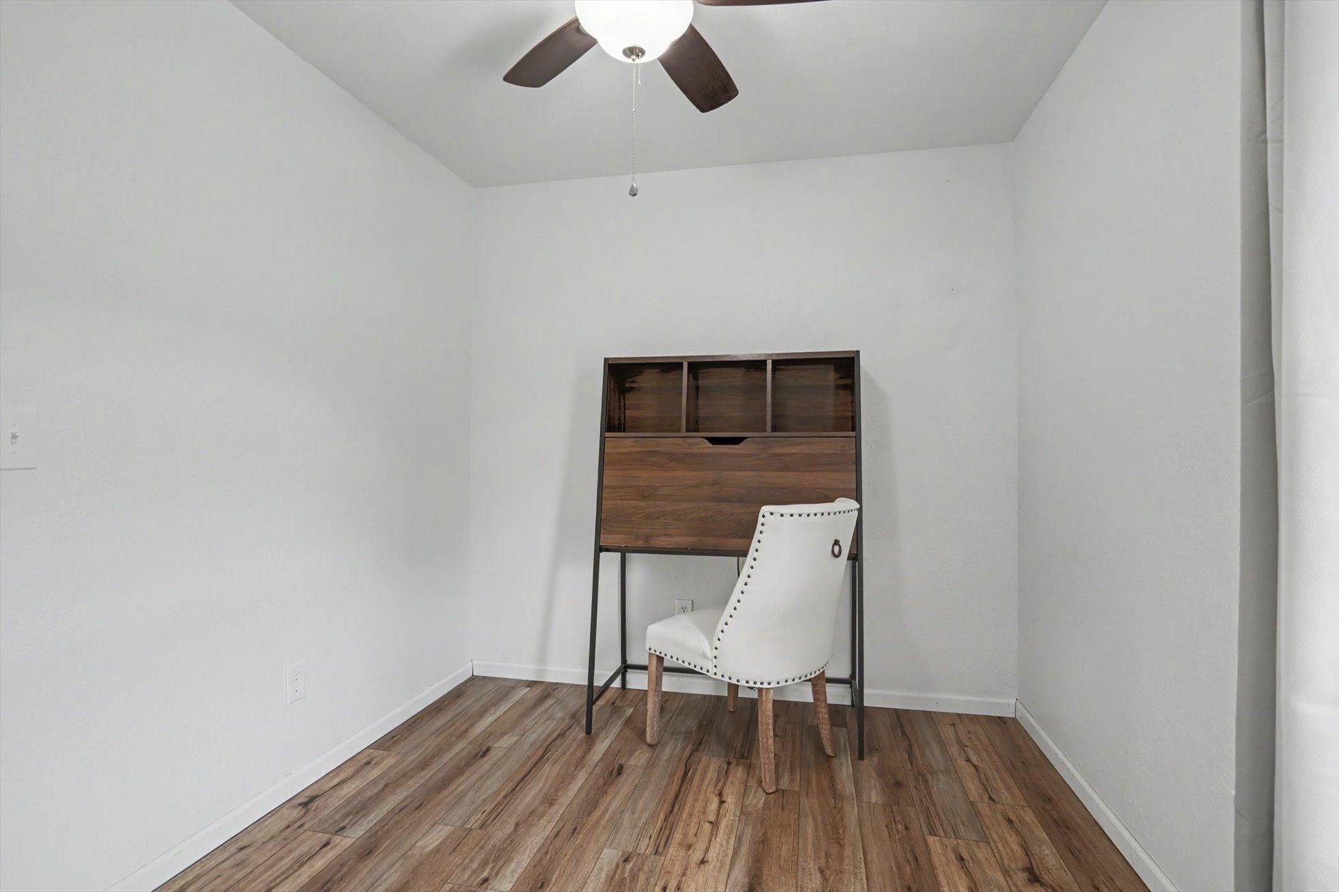 1839 W 57th Place Property Photo 34