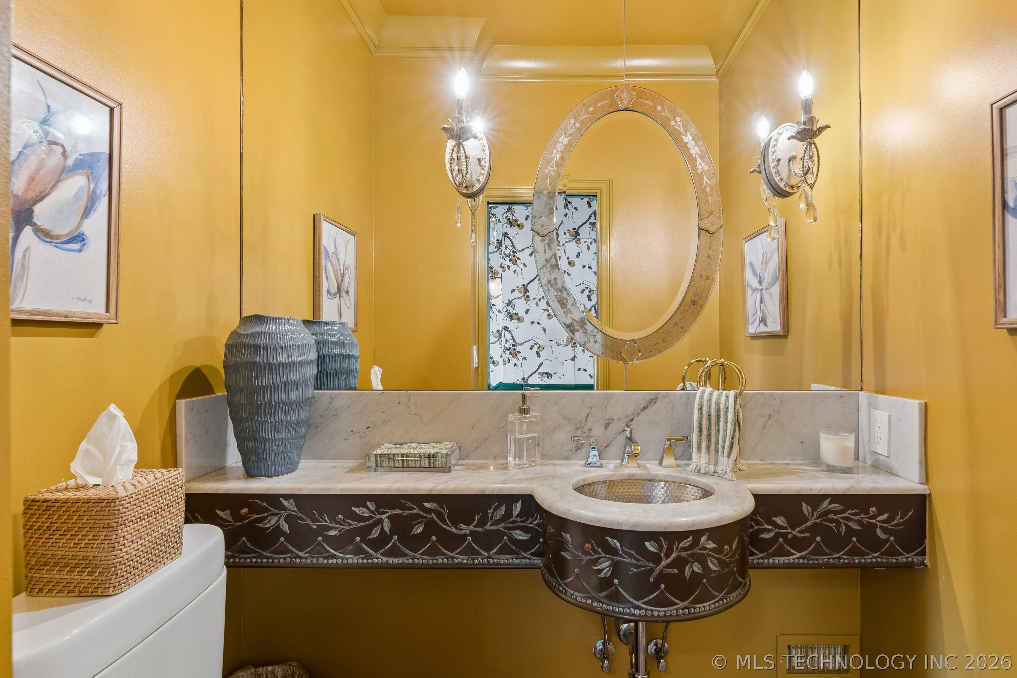 1715 S Madison Avenue Property Photo 9