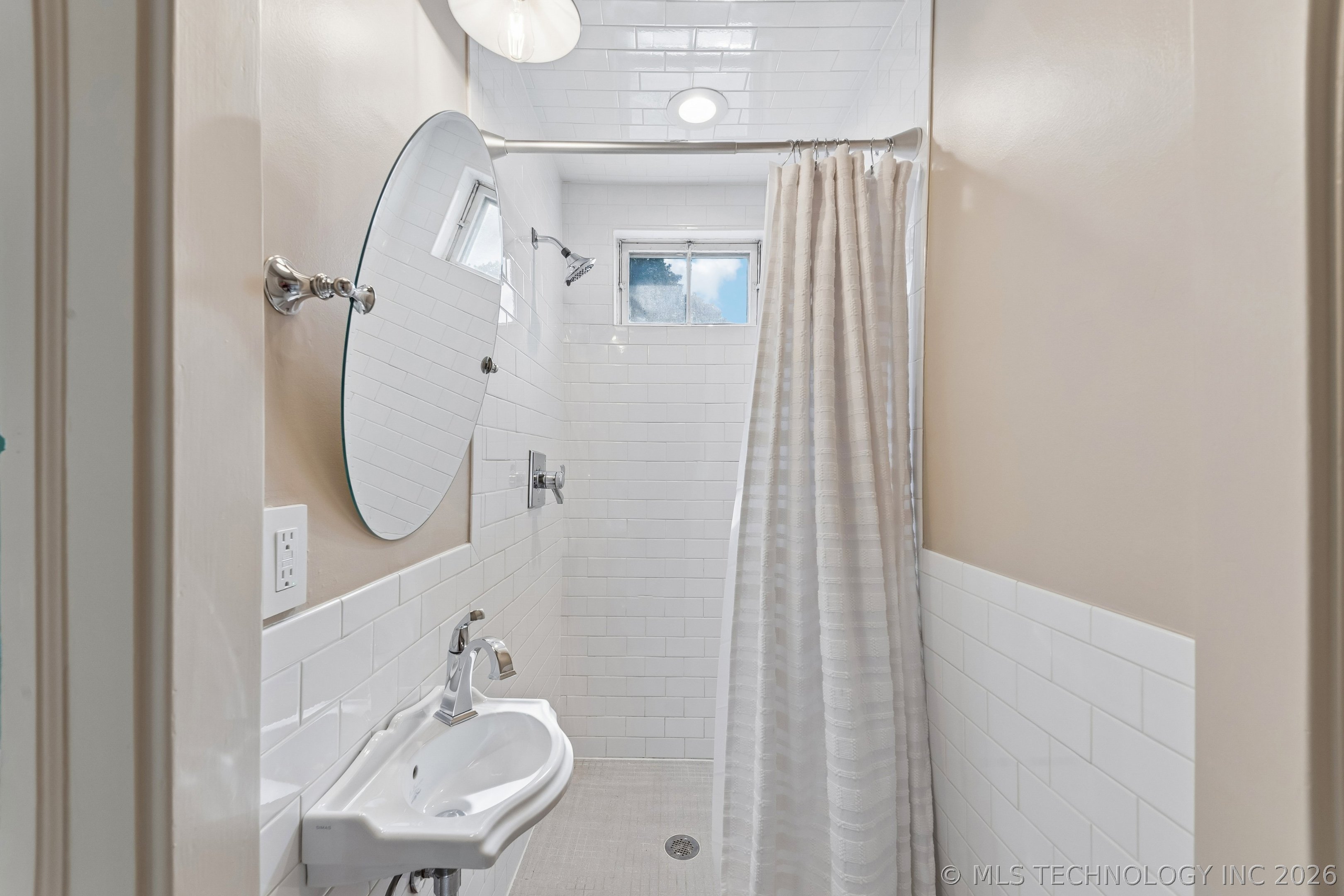 1715 S Madison Avenue Property Photo 39