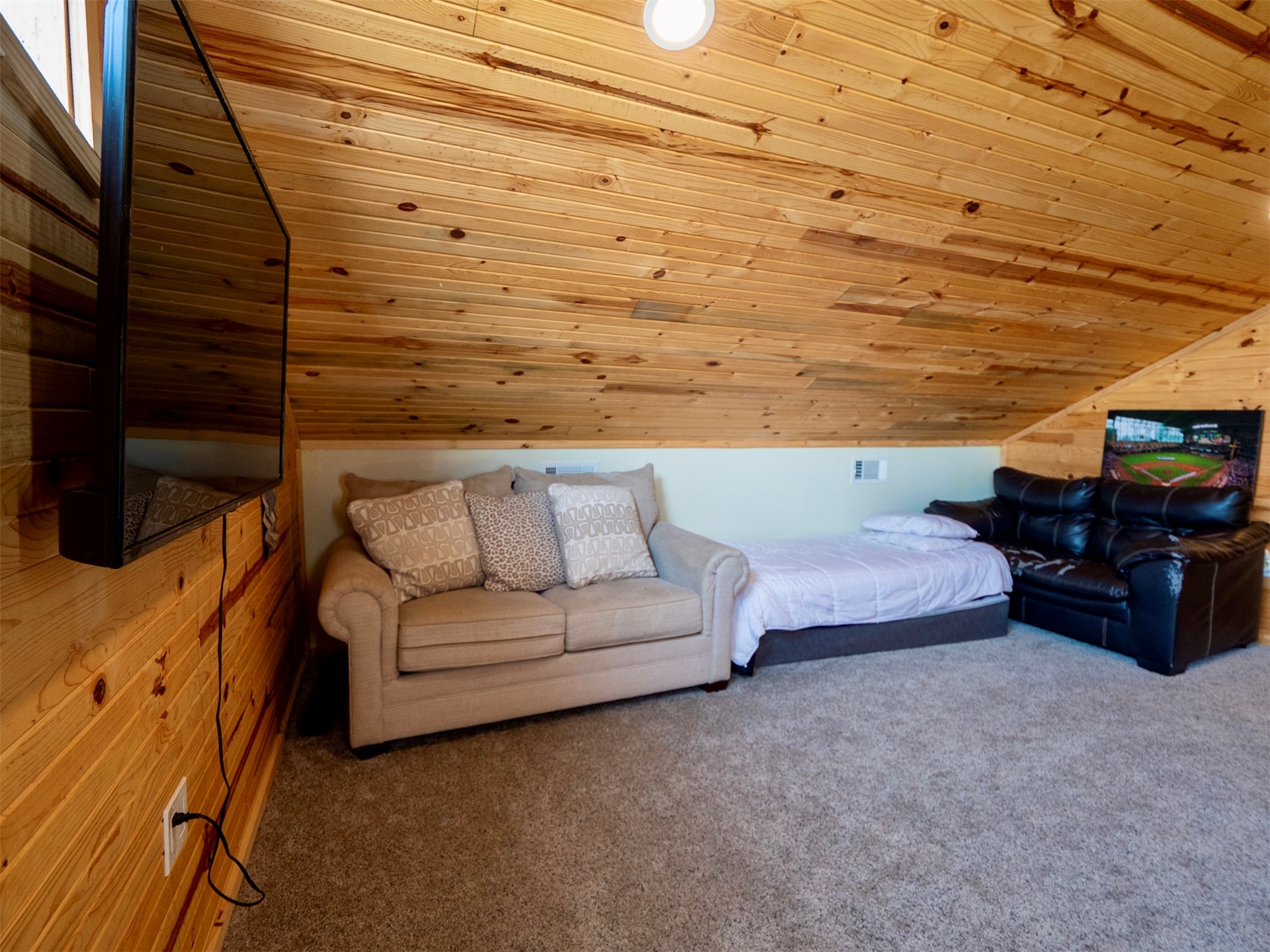129 Hidden Trail Property Photo 47