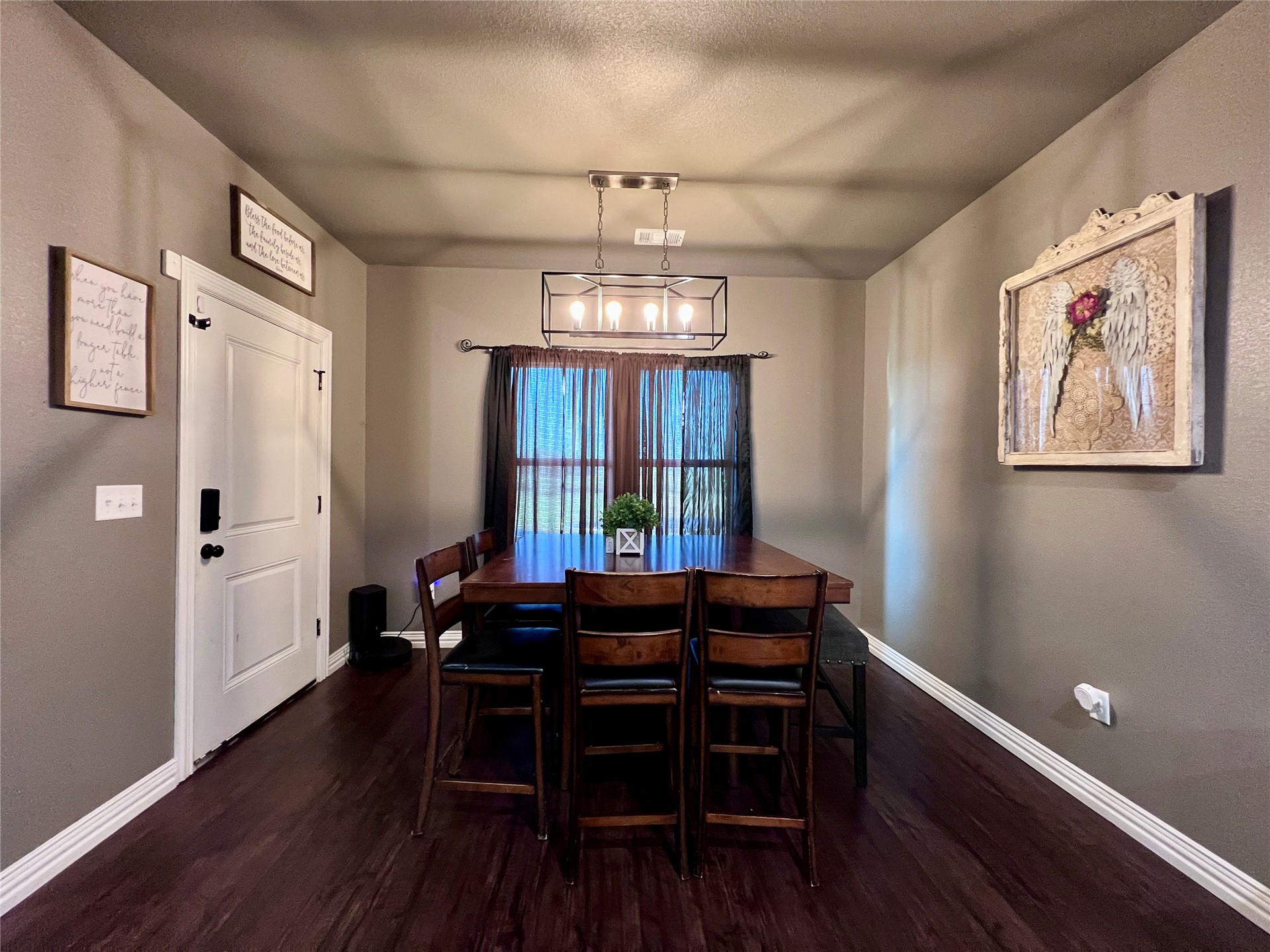 174 Crimson Property Photo 8