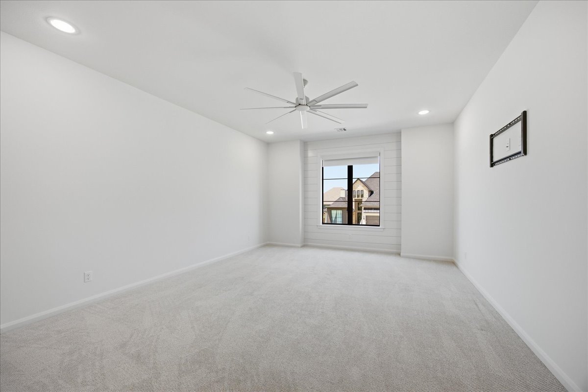 12041 S Vandalia Avenue E Property Photo 63