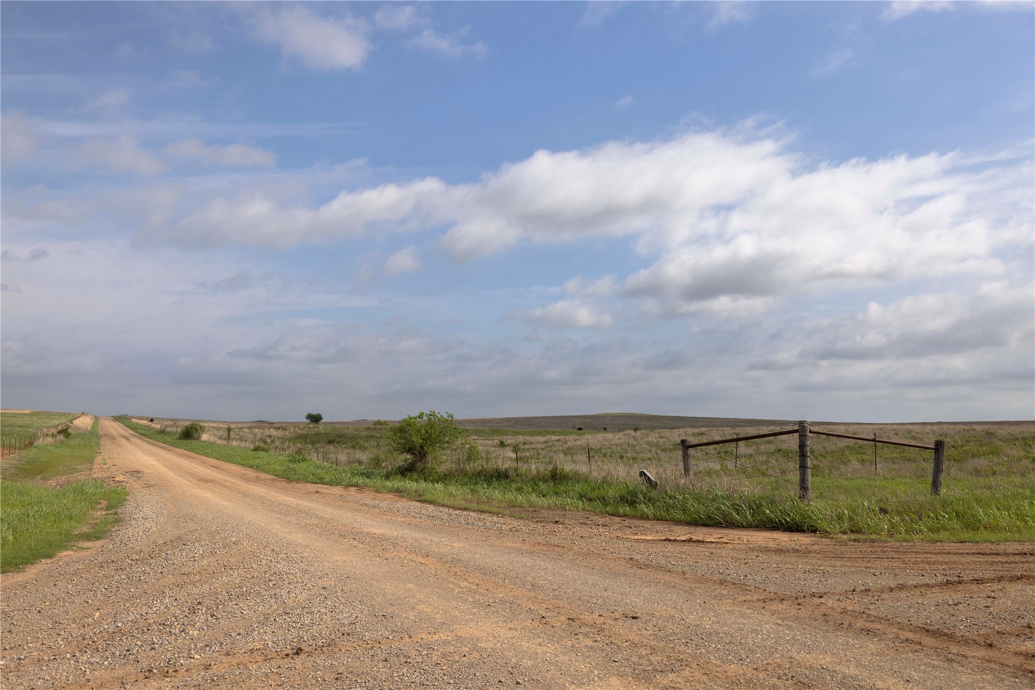 0041 E 4500 Road Property Photo 1