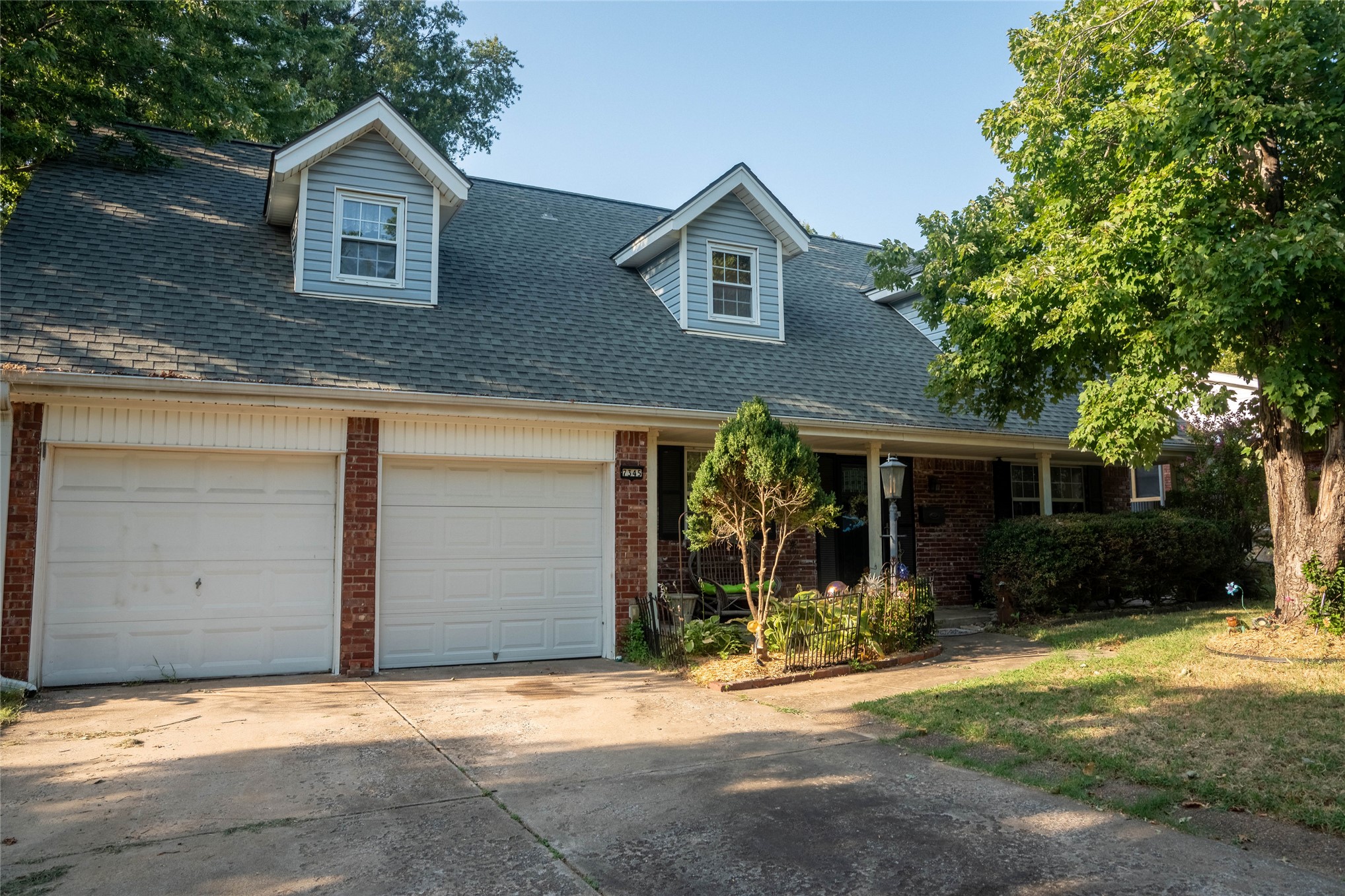 7345 E 59th Place
