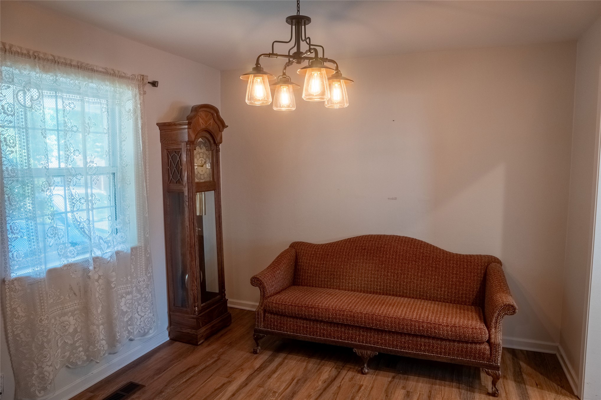 7345 E 59th Place Property Photo 3