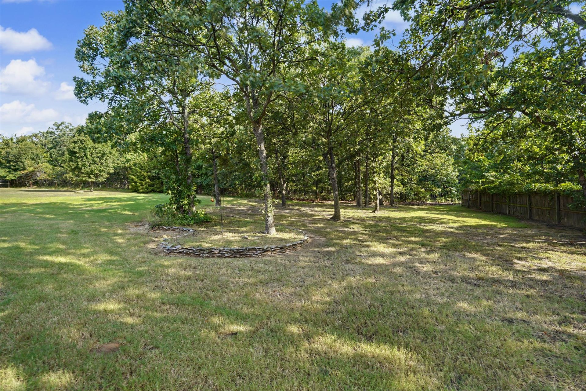9279 Black Oak Lane Property Photo 11