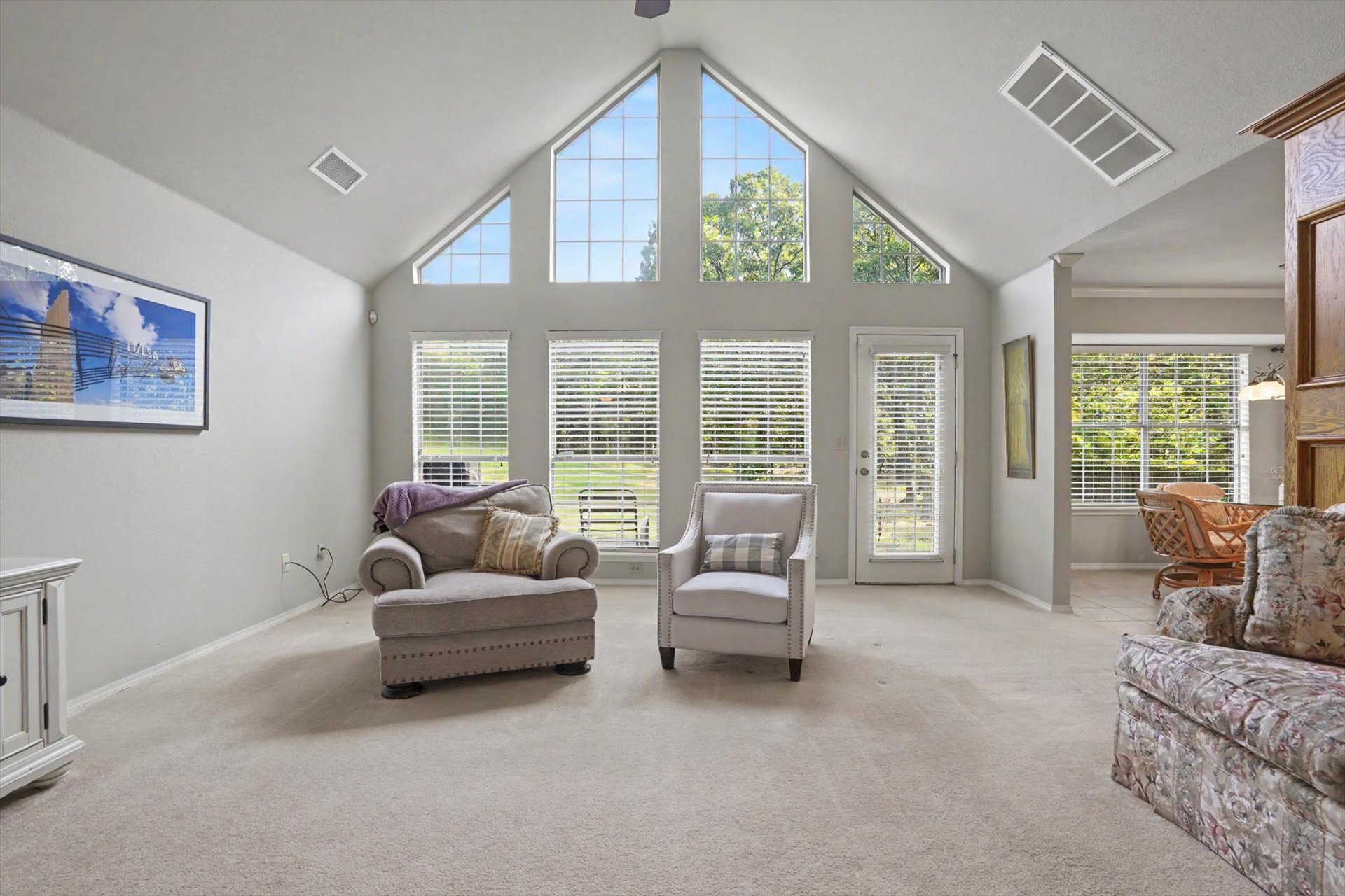 9279 Black Oak Lane Property Photo 15