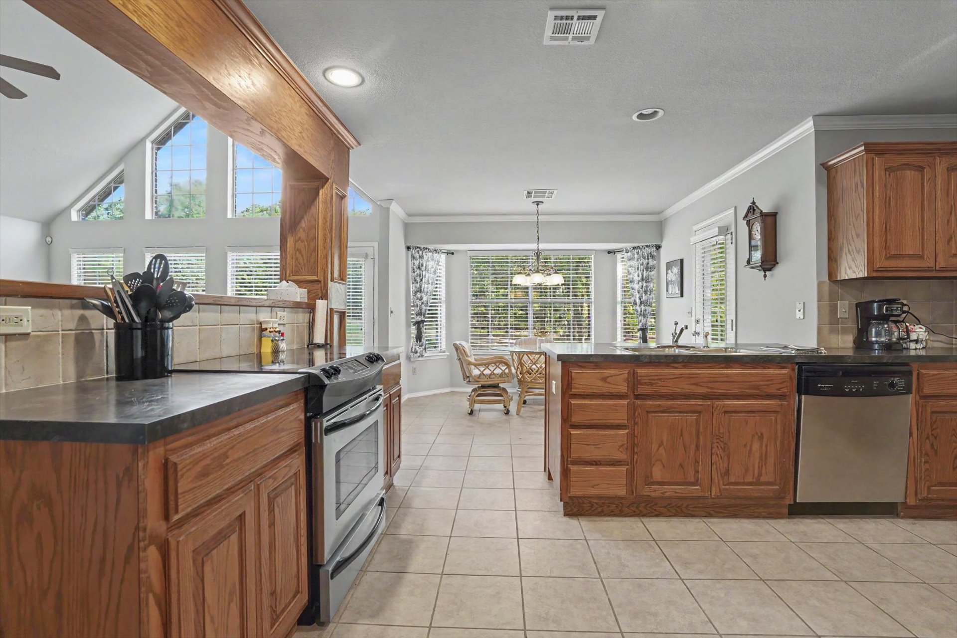 9279 Black Oak Lane Property Photo 22
