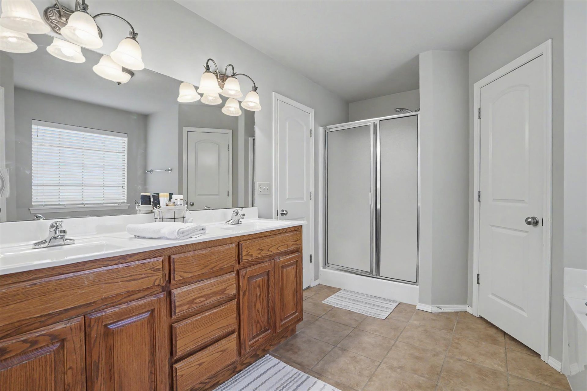 9279 Black Oak Lane Property Photo 31
