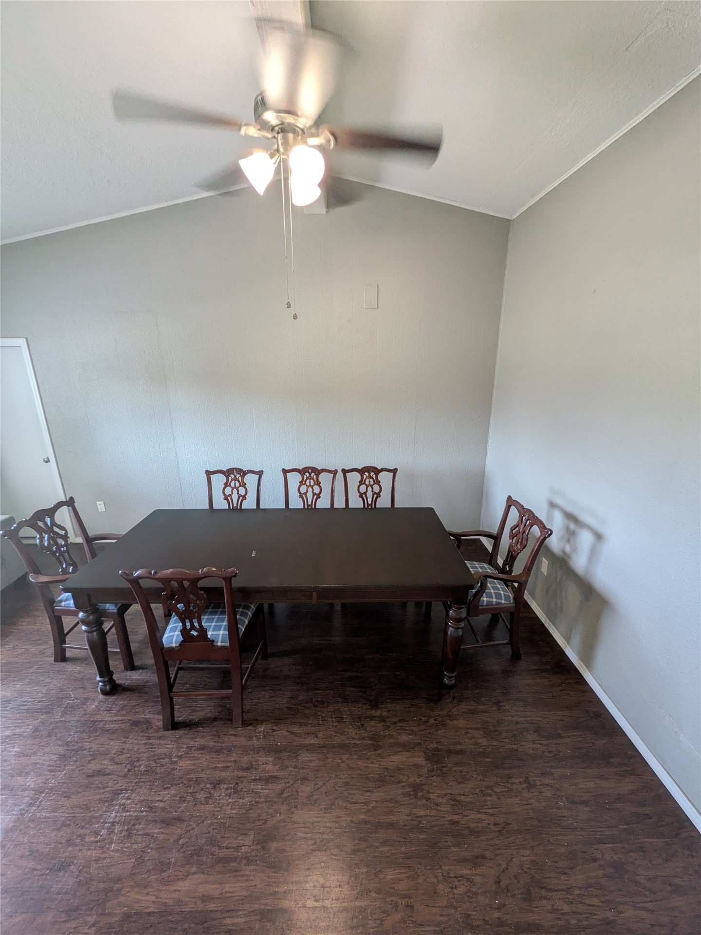 113 Barris Boulevard Property Photo 9