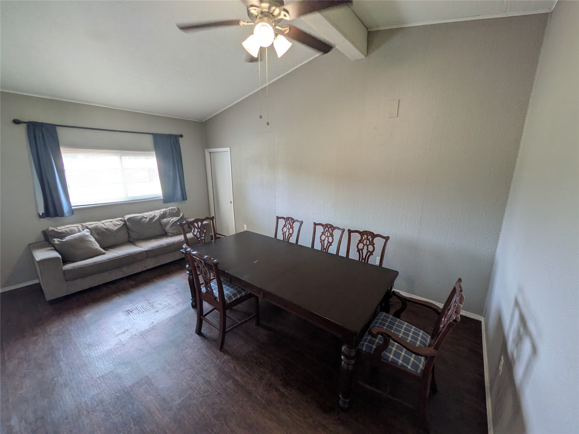 113 Barris Boulevard Property Photo 10