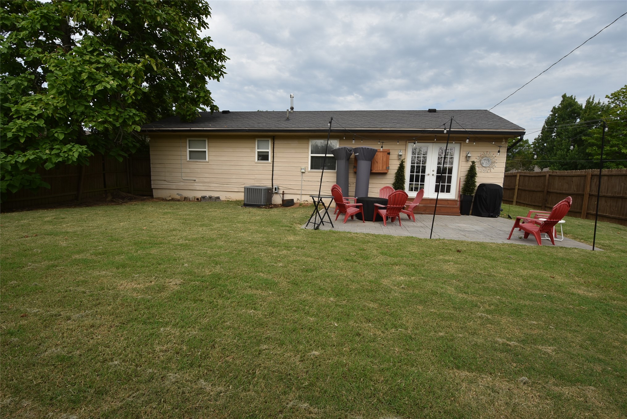 924 Cherokee Street Property Photo 43