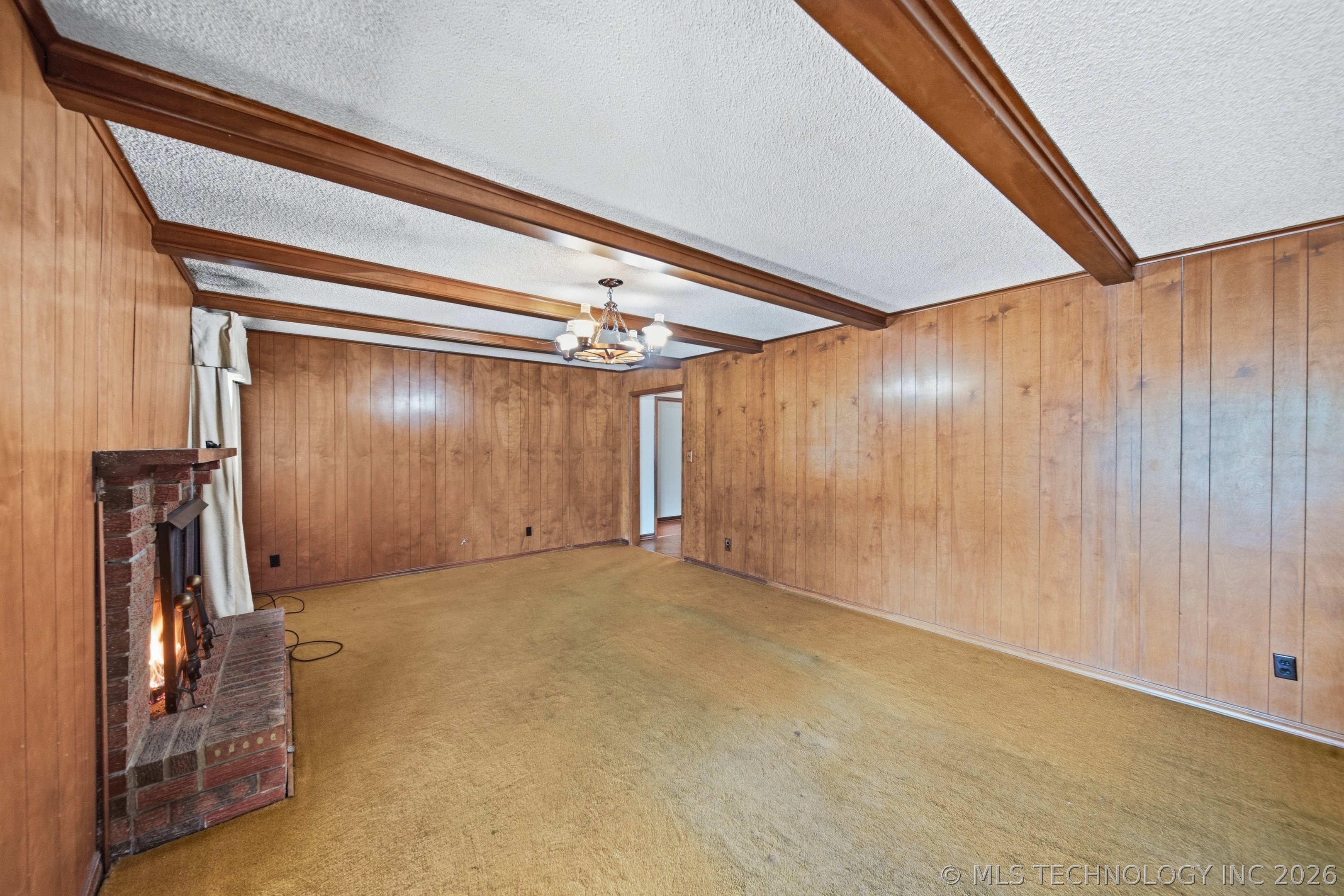 3620 Lakeside Drive Property Photo 6