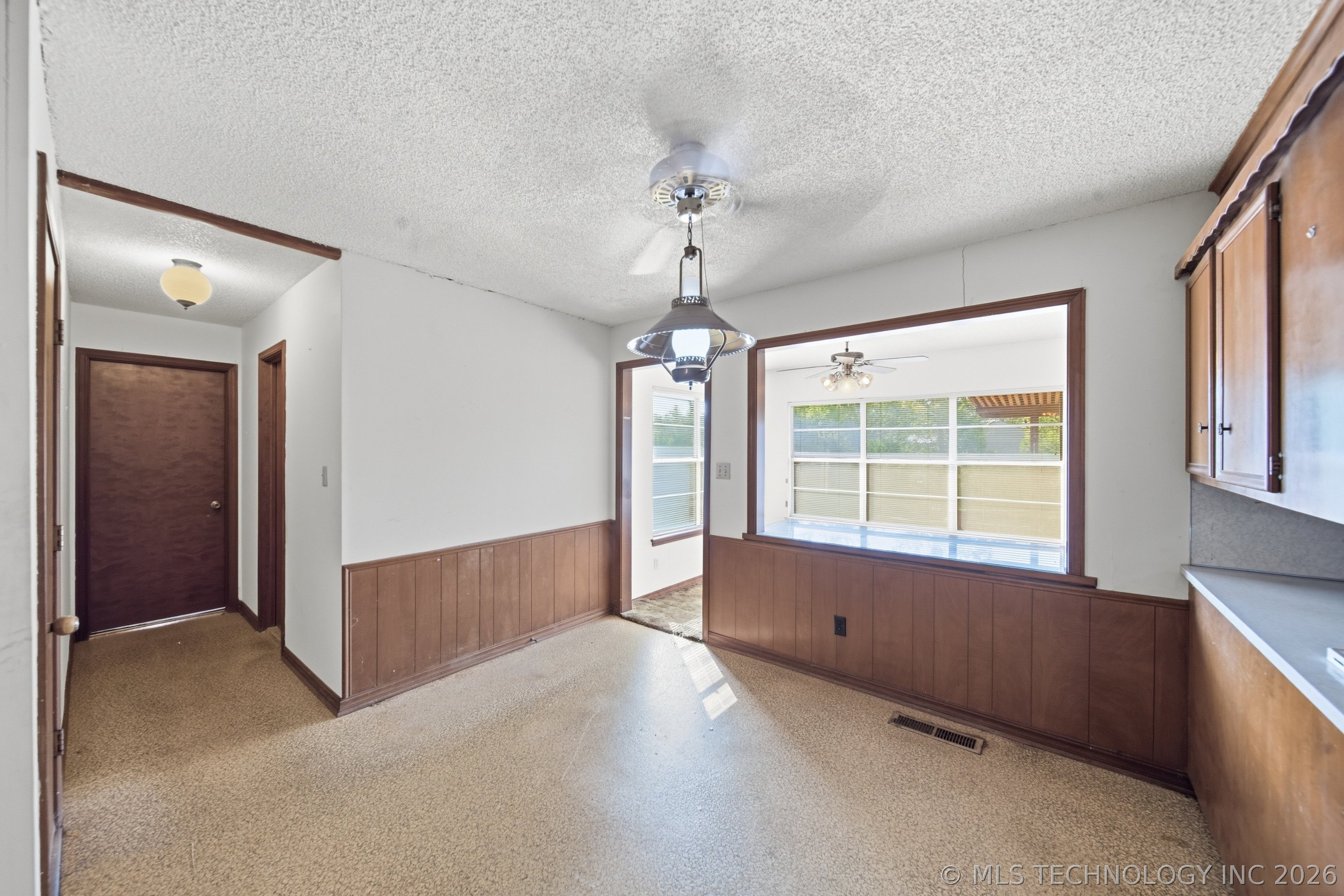 3620 Lakeside Drive Property Photo 17