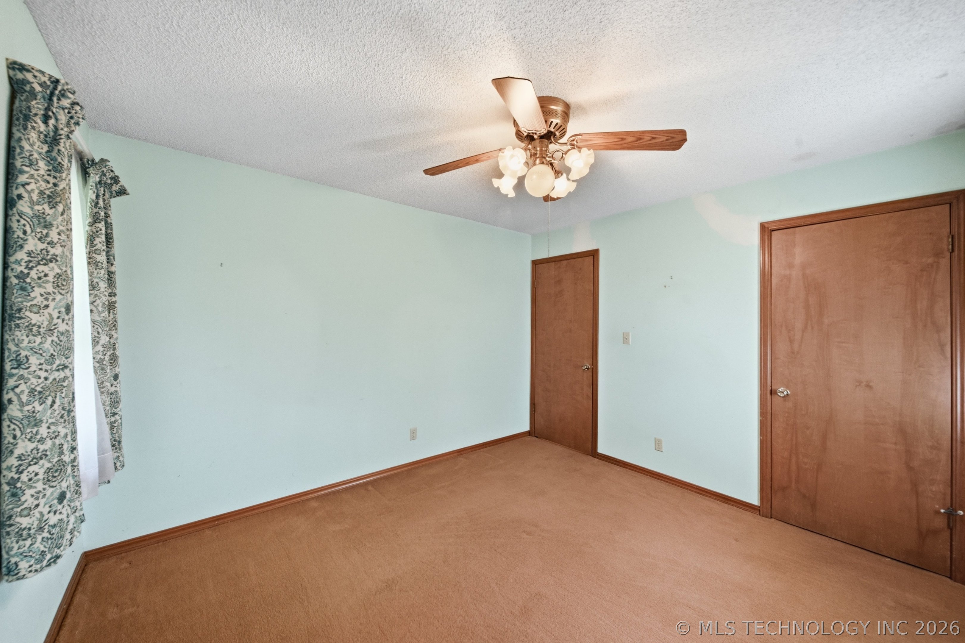 3620 Lakeside Drive Property Photo 31