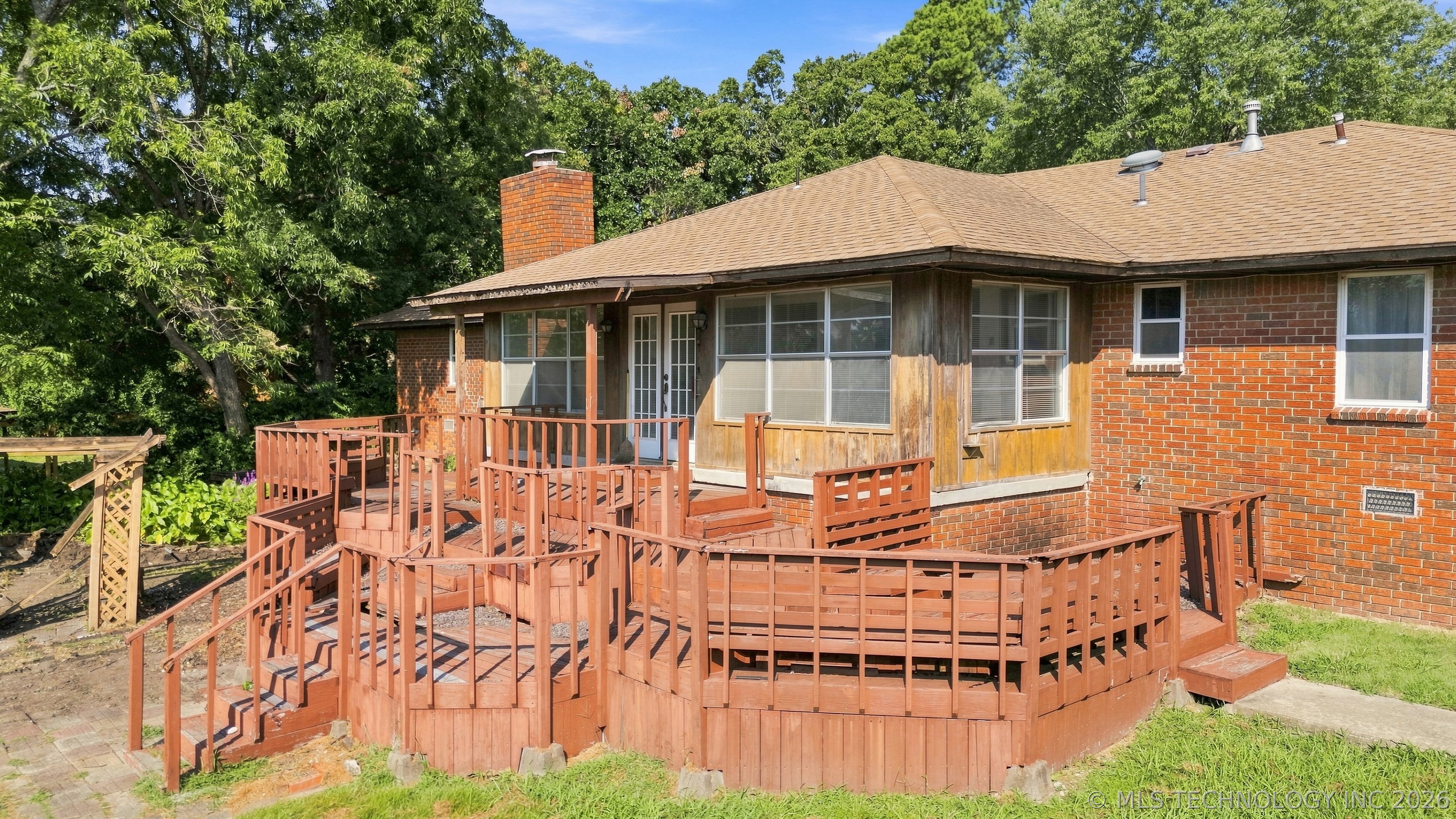 3620 Lakeside Drive Property Photo 35