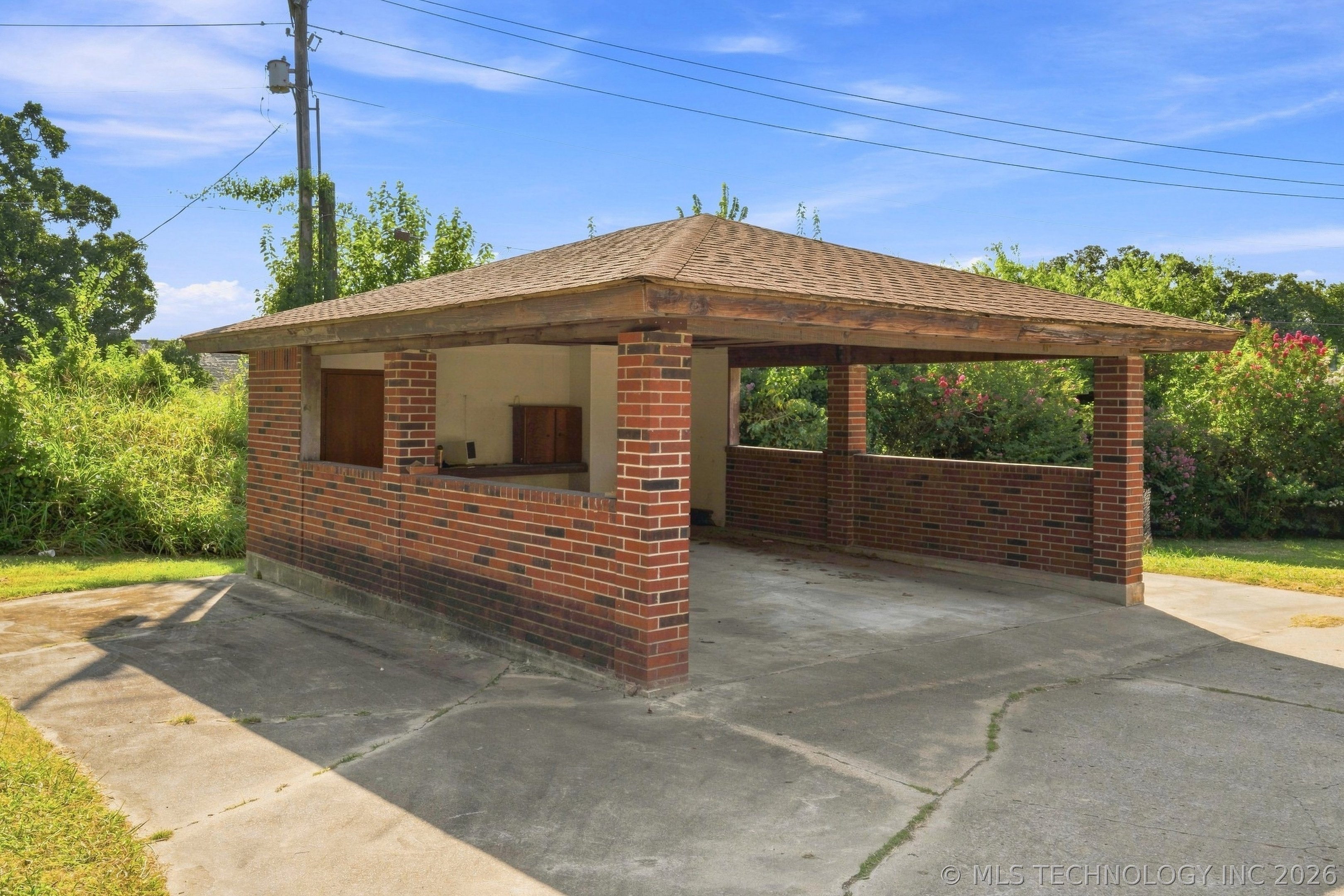3620 Lakeside Drive Property Photo 40