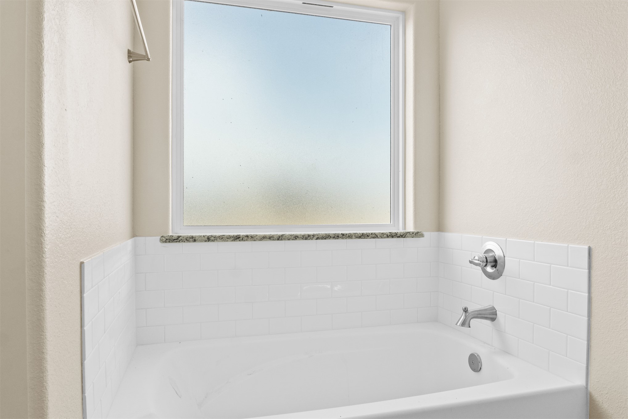 2006 Orchard Road Property Photo 18
