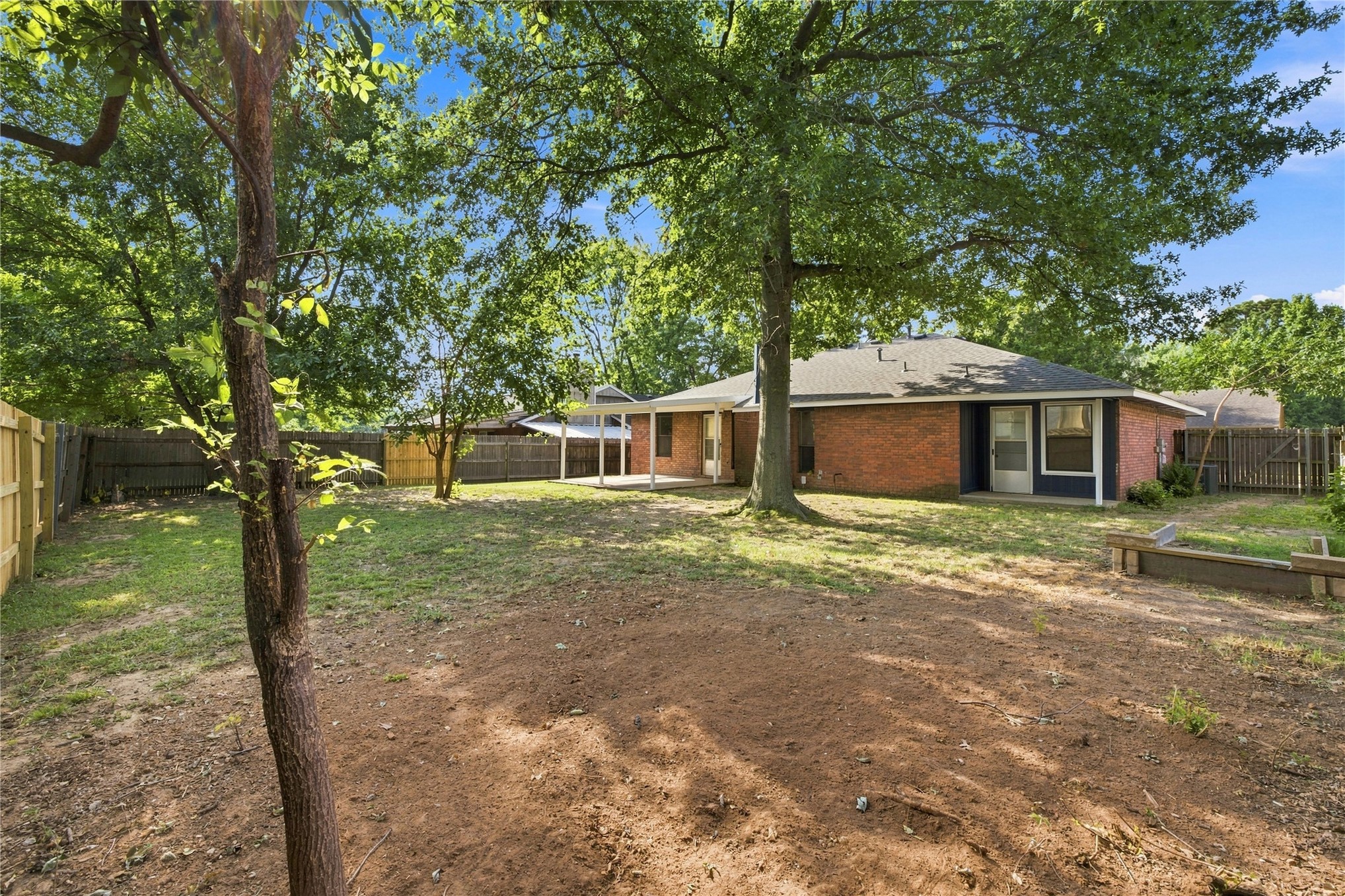 1134 W Austin Street Property Photo 29