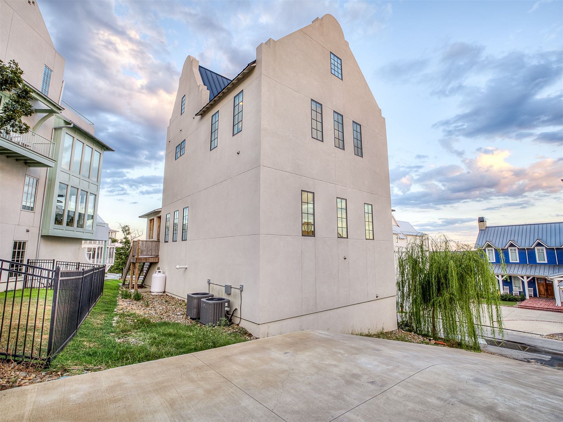 105 Lower Greenway Property Photo 71