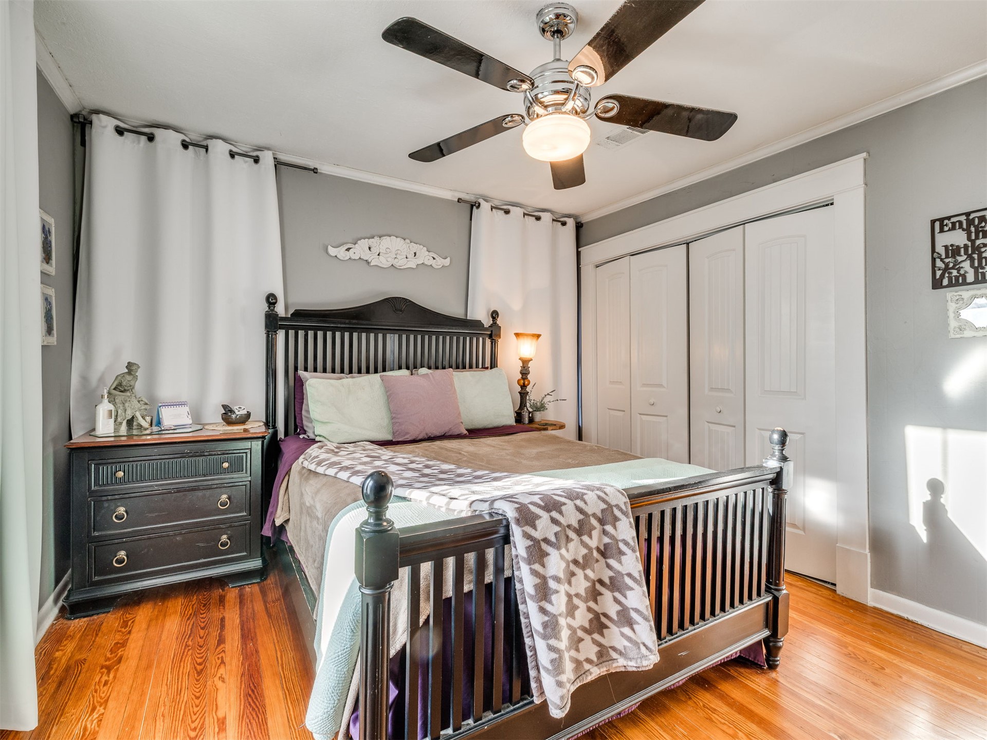 551 N Santa Fe Avenue Property Photo 40