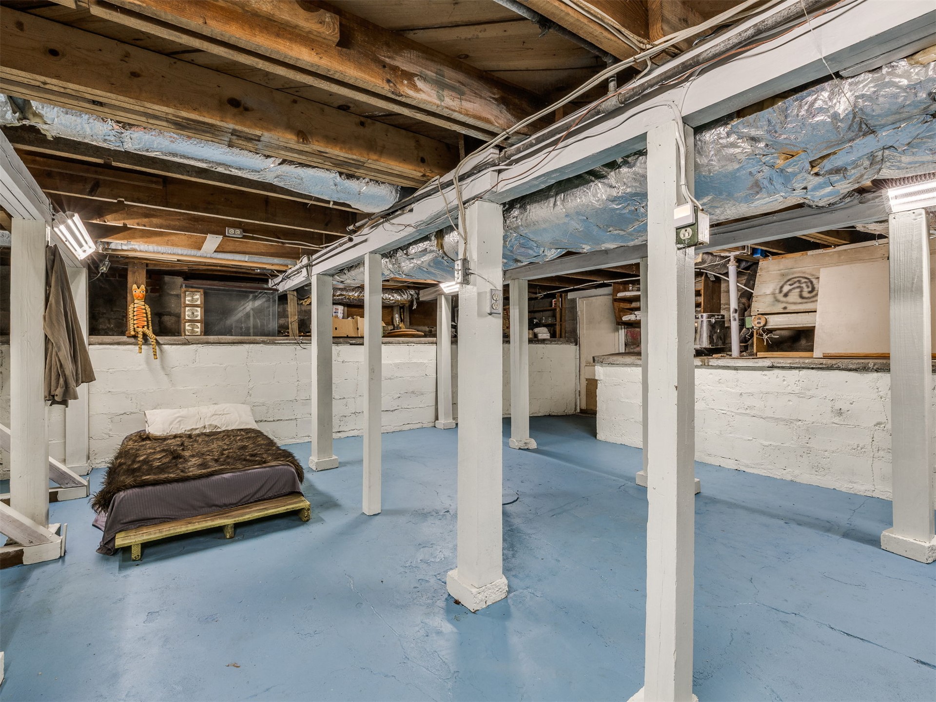 551 N Santa Fe Avenue Property Photo 53