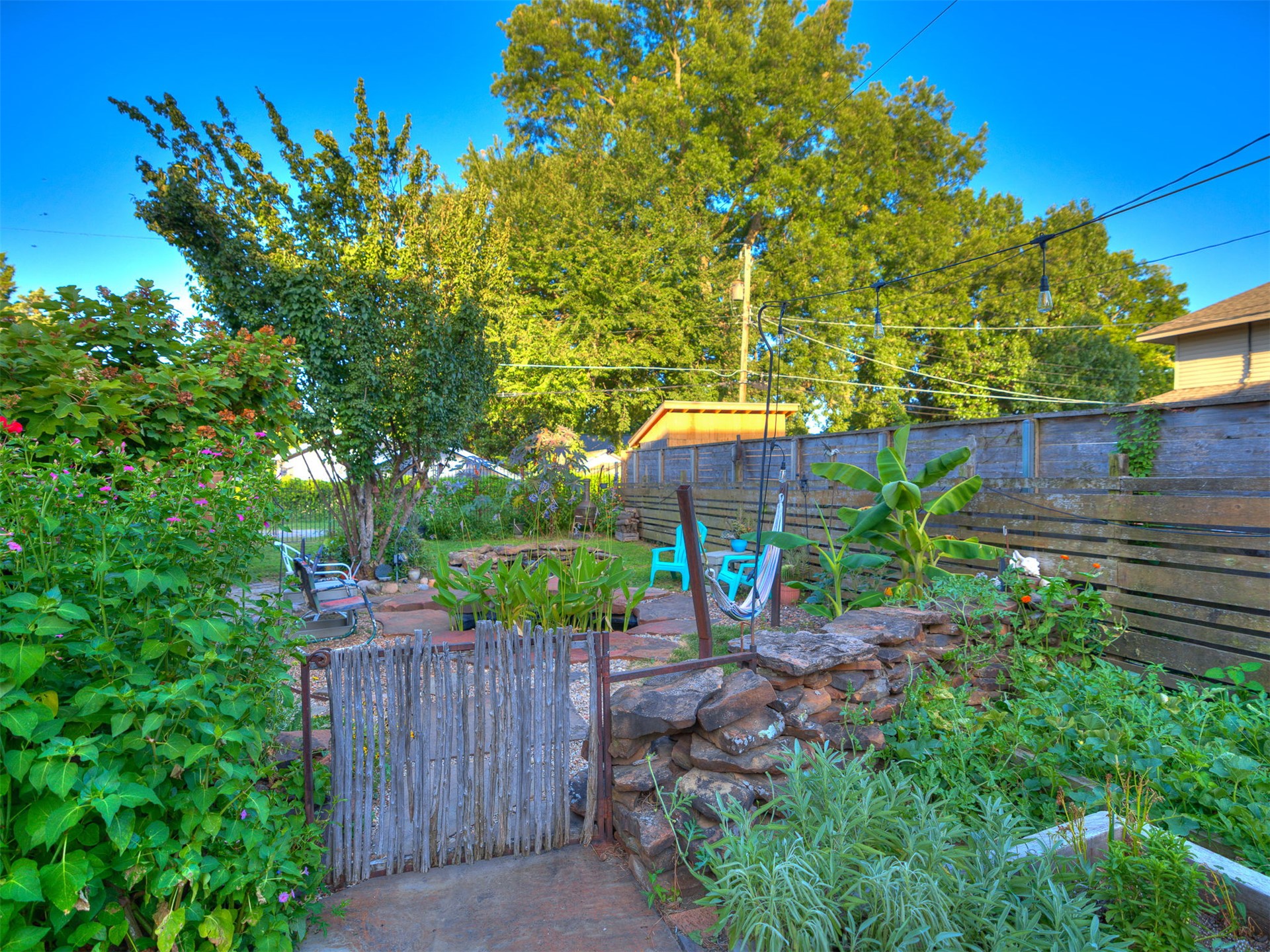 551 N Santa Fe Avenue Property Photo 72