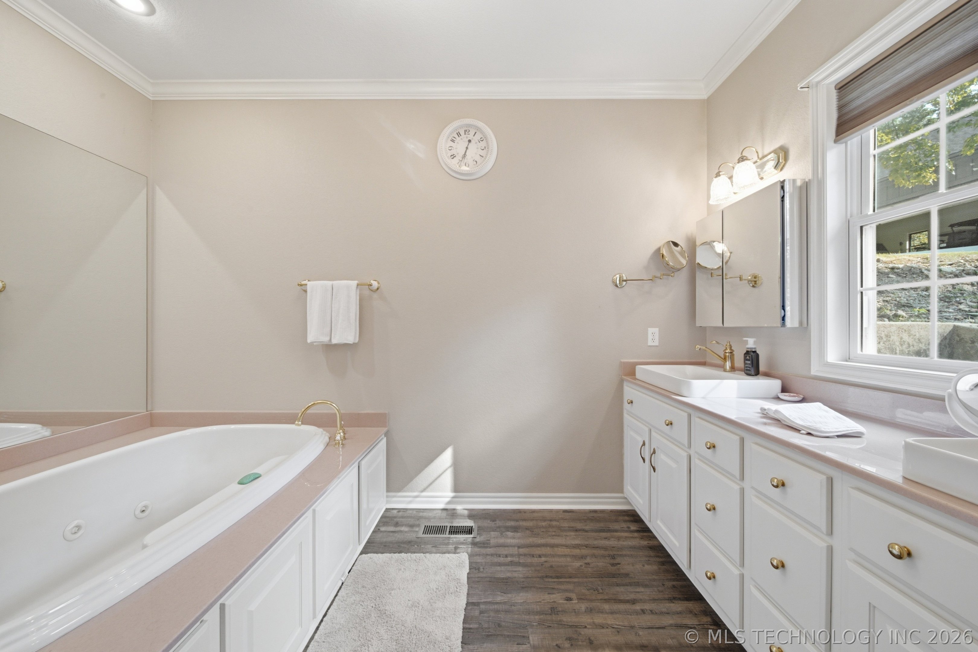 451411 Pheasant Circle Property Photo 28