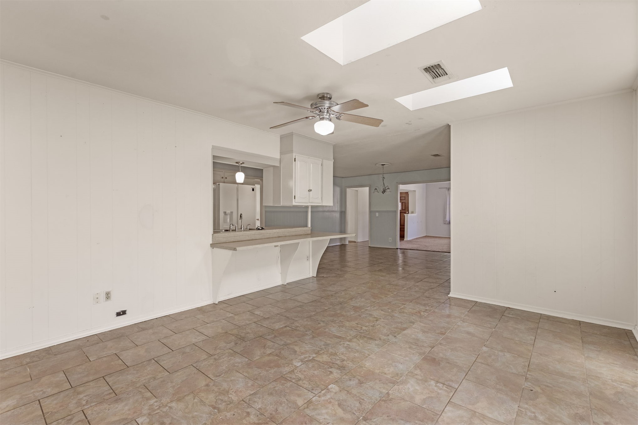 409 S Fern Avenue Property Photo 25