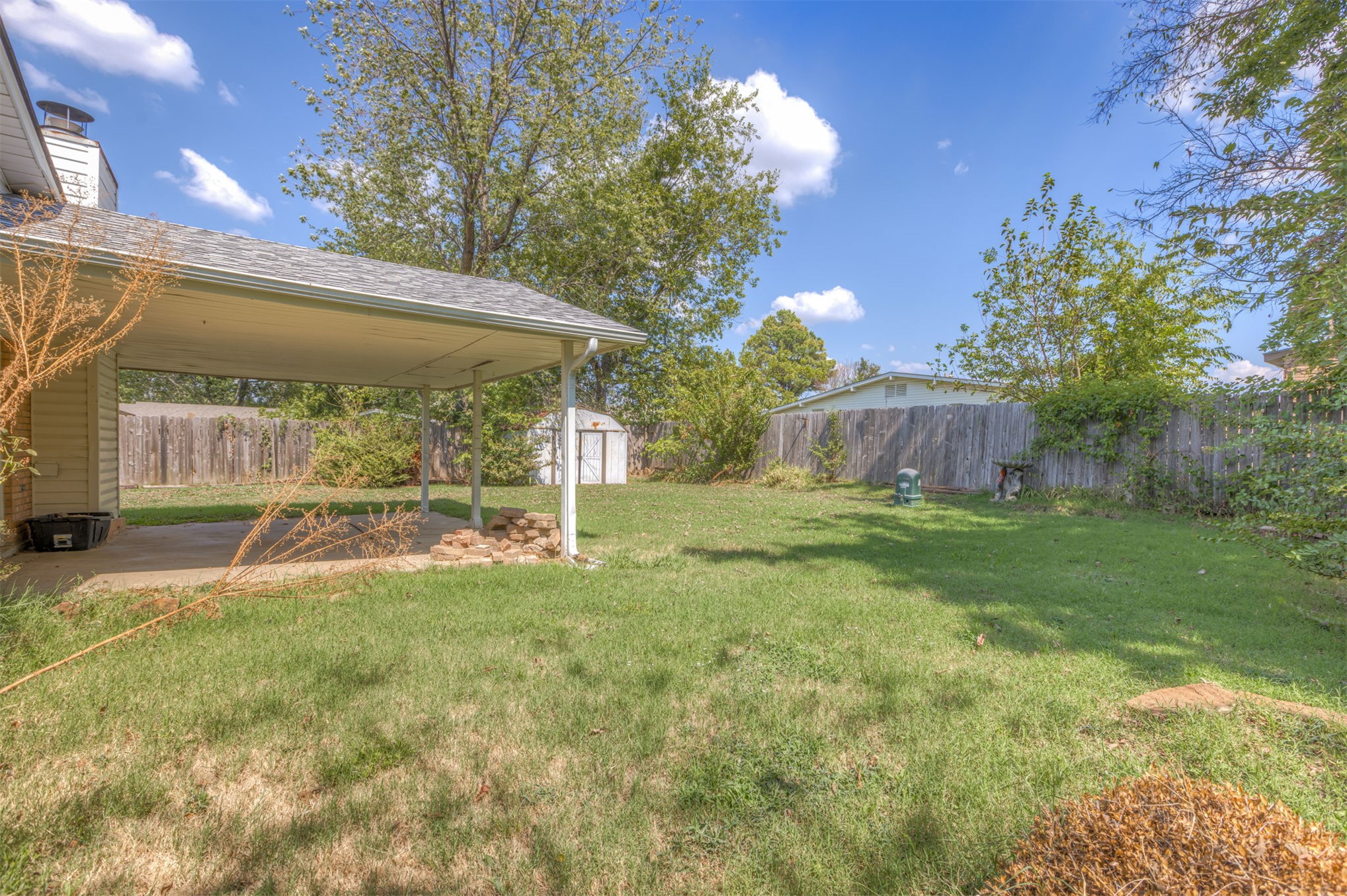 409 S Fern Avenue Property Photo 48