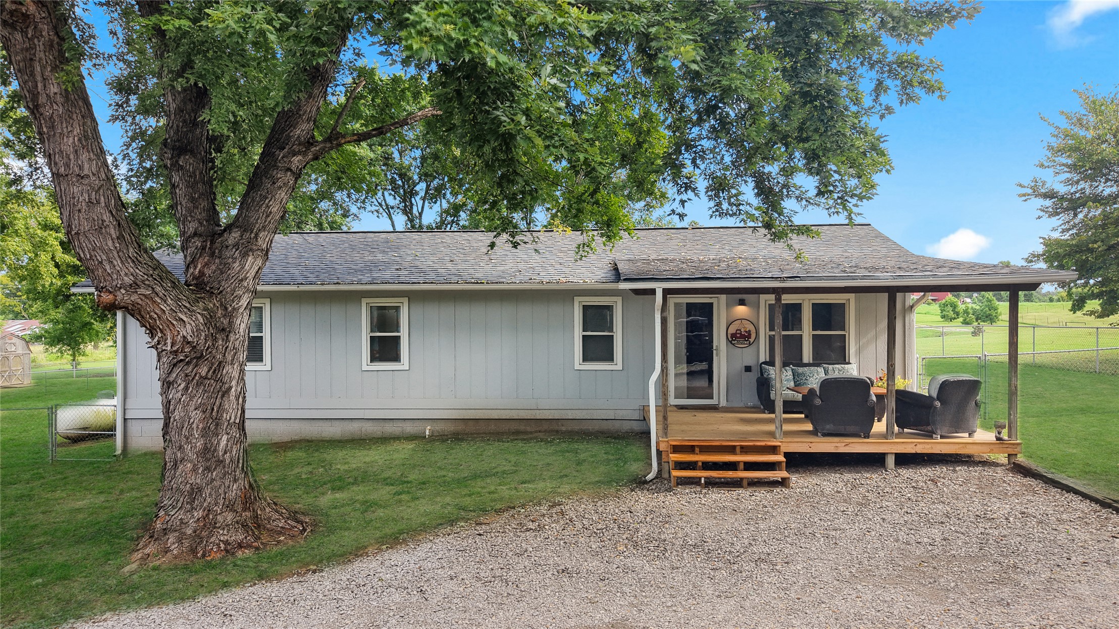 17213 E 520 Road Property Photo 1